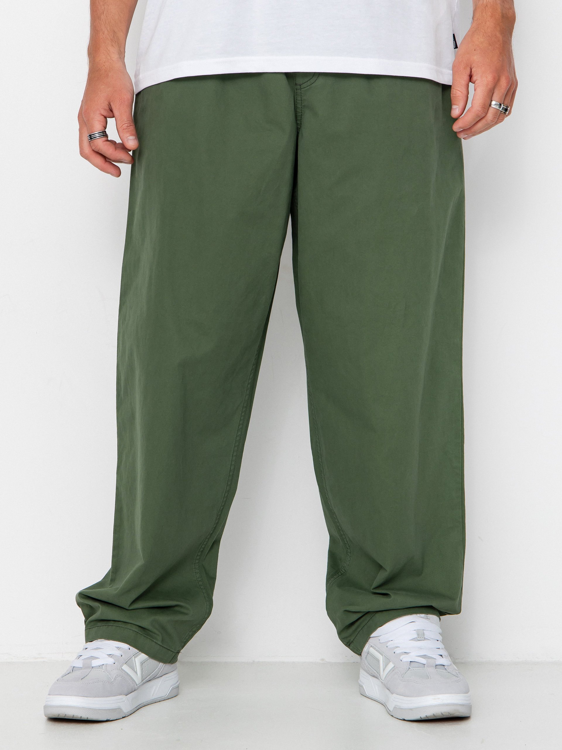 Vans Range Baggy Tapered Elastic Waist Pants (pine forest)