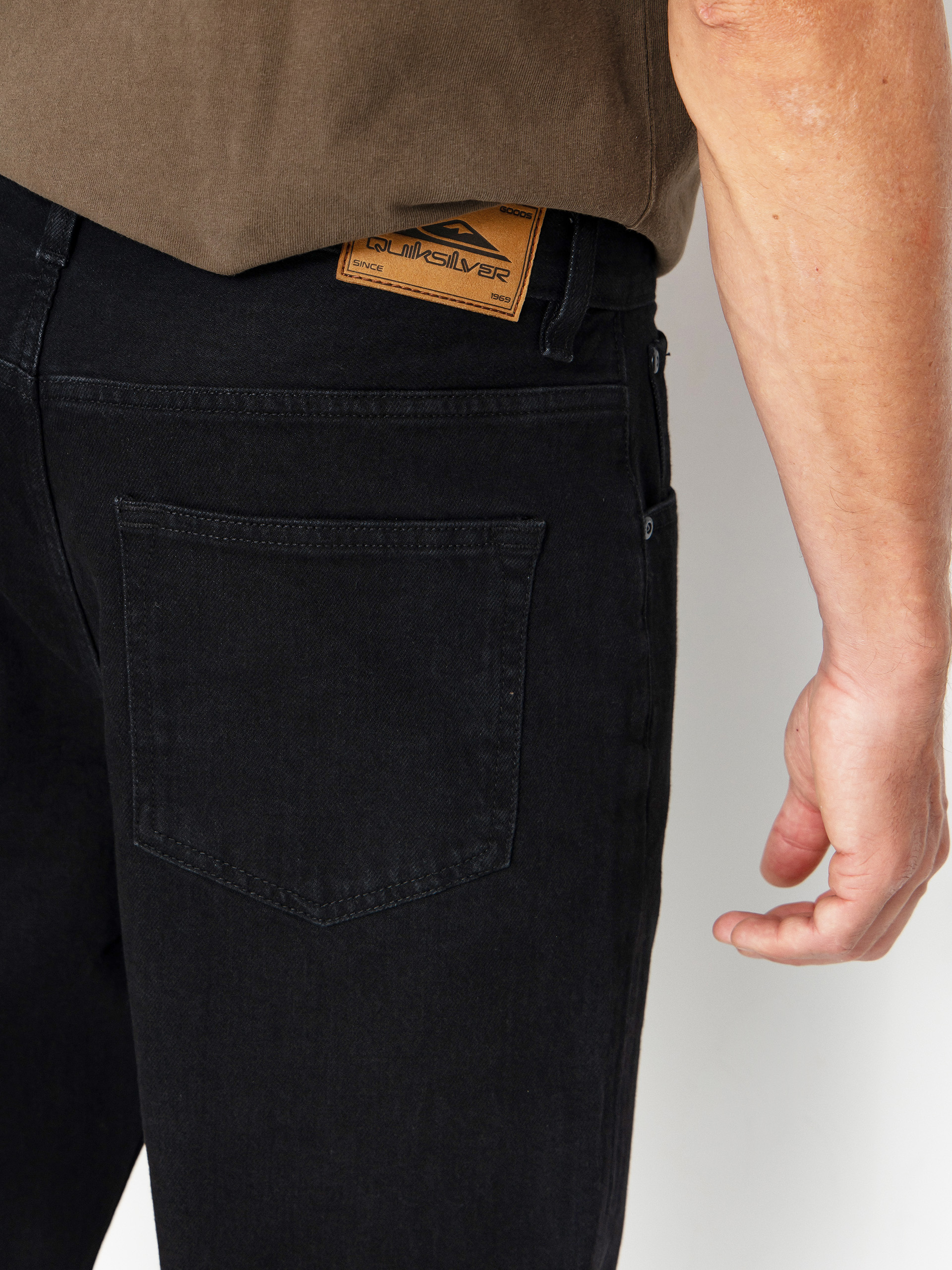 Quiksilver Aqua Cult Denim Hose (black)