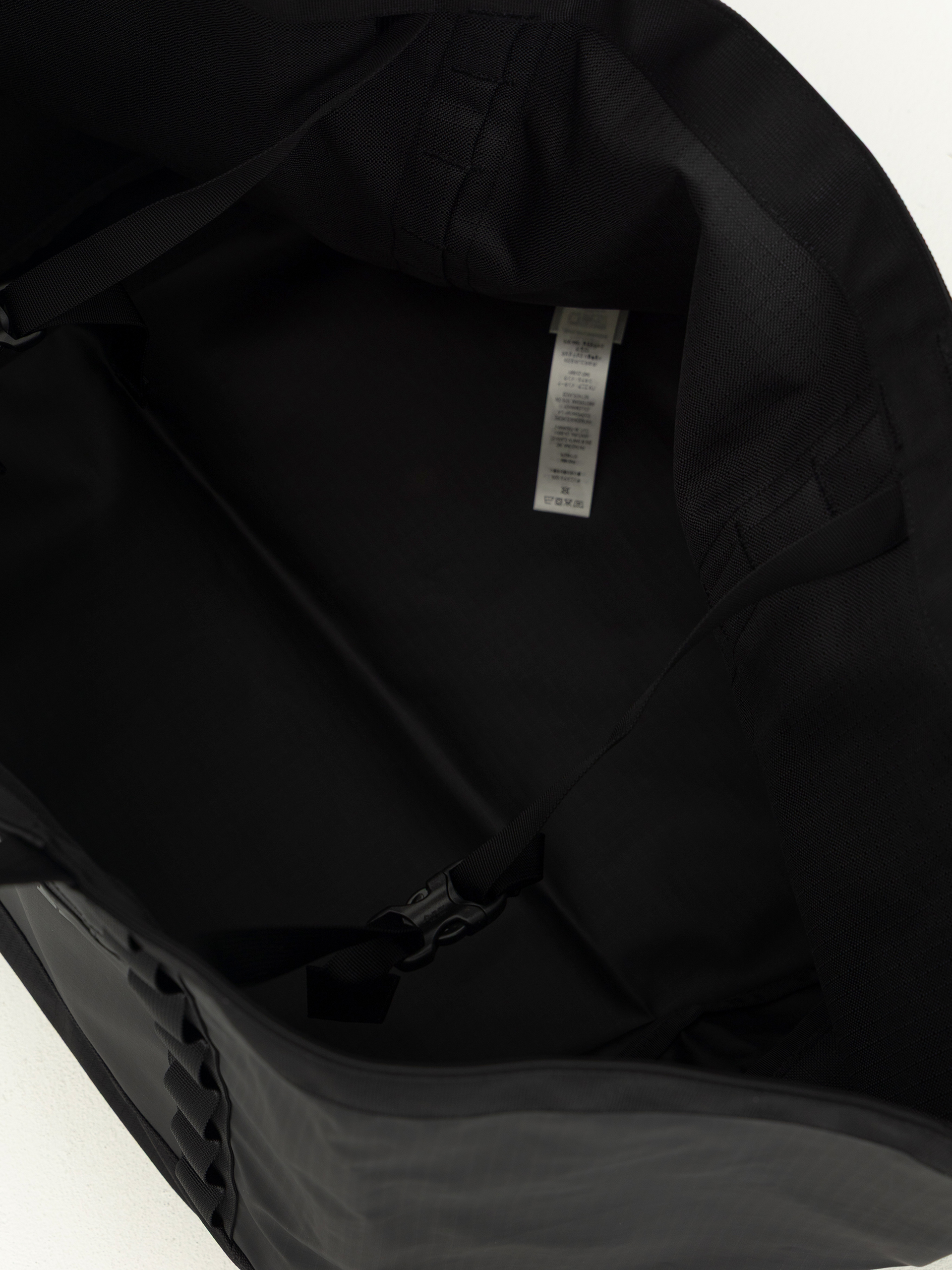 Patagonia Tasche Black Hole Gear Tote (black w/black)