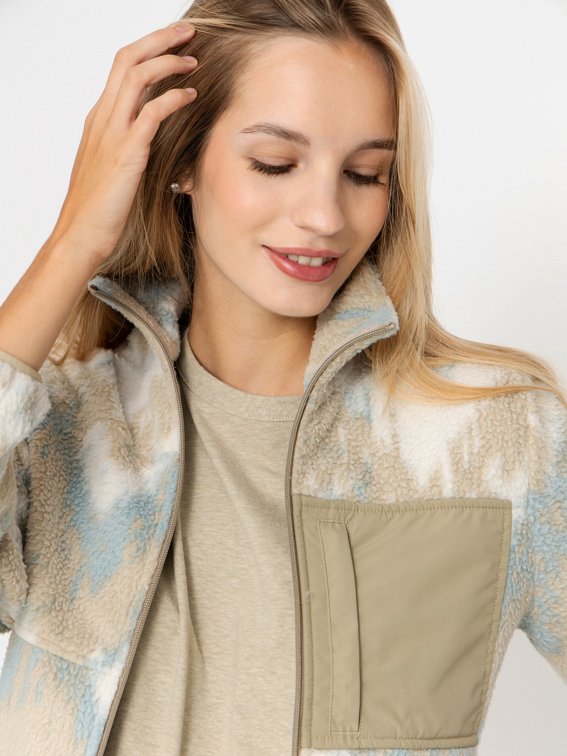 Iriedaily Arkta Teddy 2 Jacket Wmn (khaki grey)