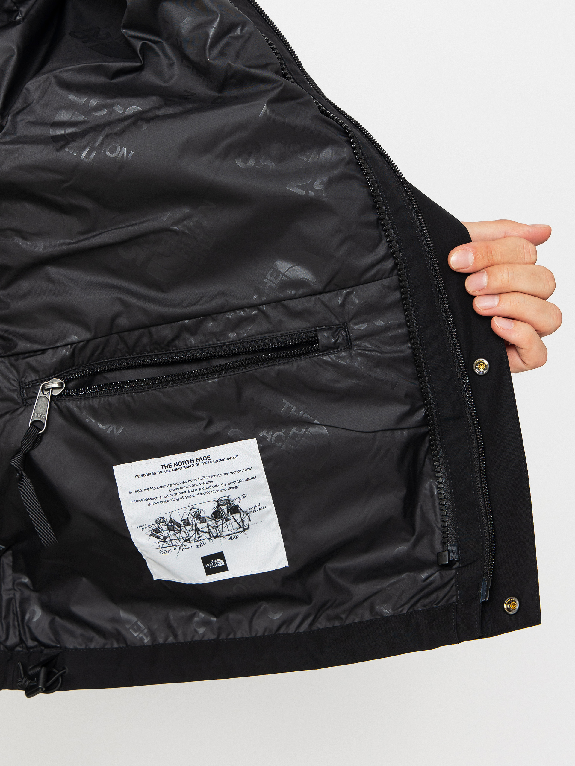 The North Face GTX Mountain Jacke (tnfblack/tnfblack/tnfblck)