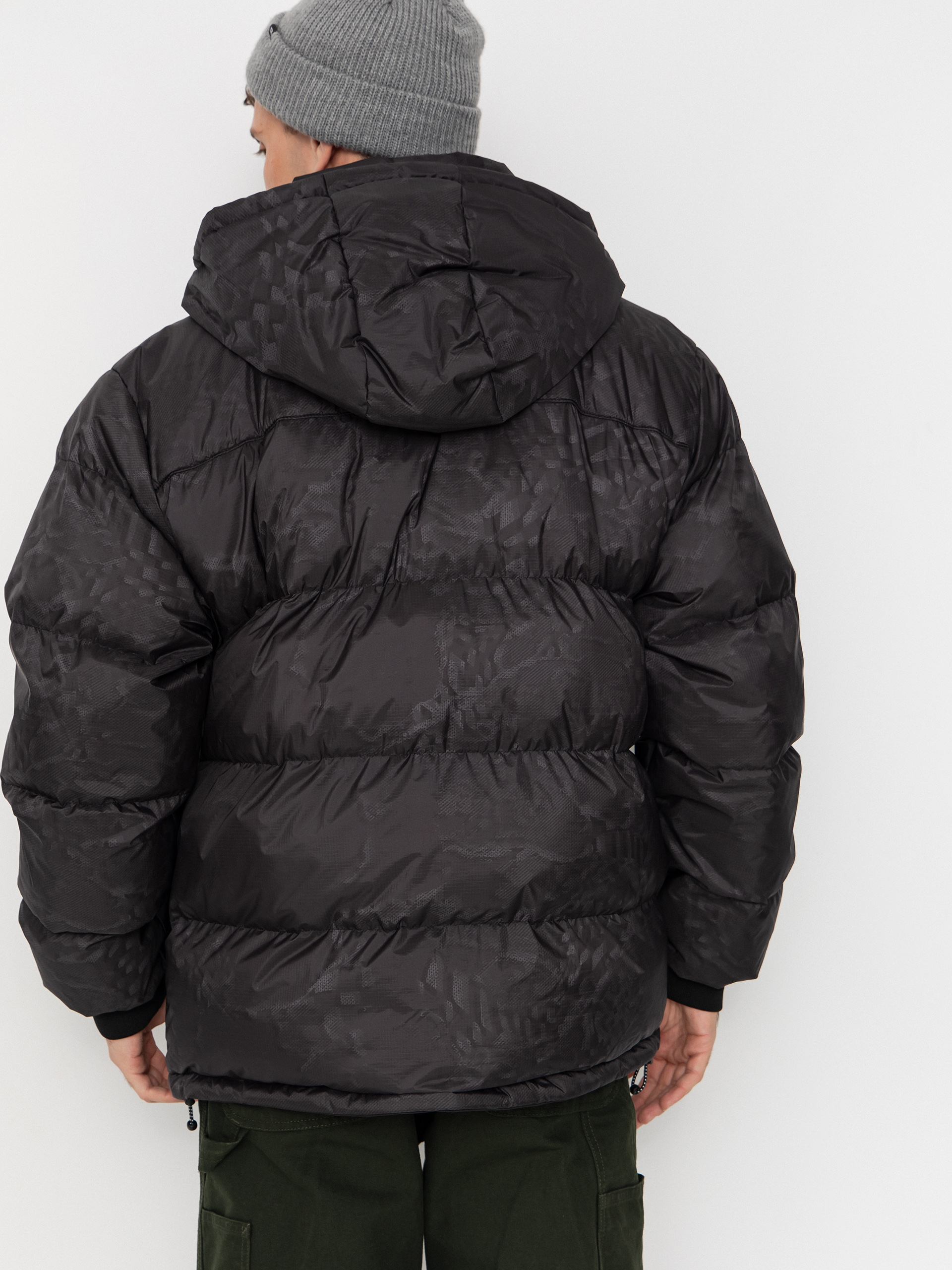 Vans Mte Bridgewood Reversible Puffer Jacket (black)