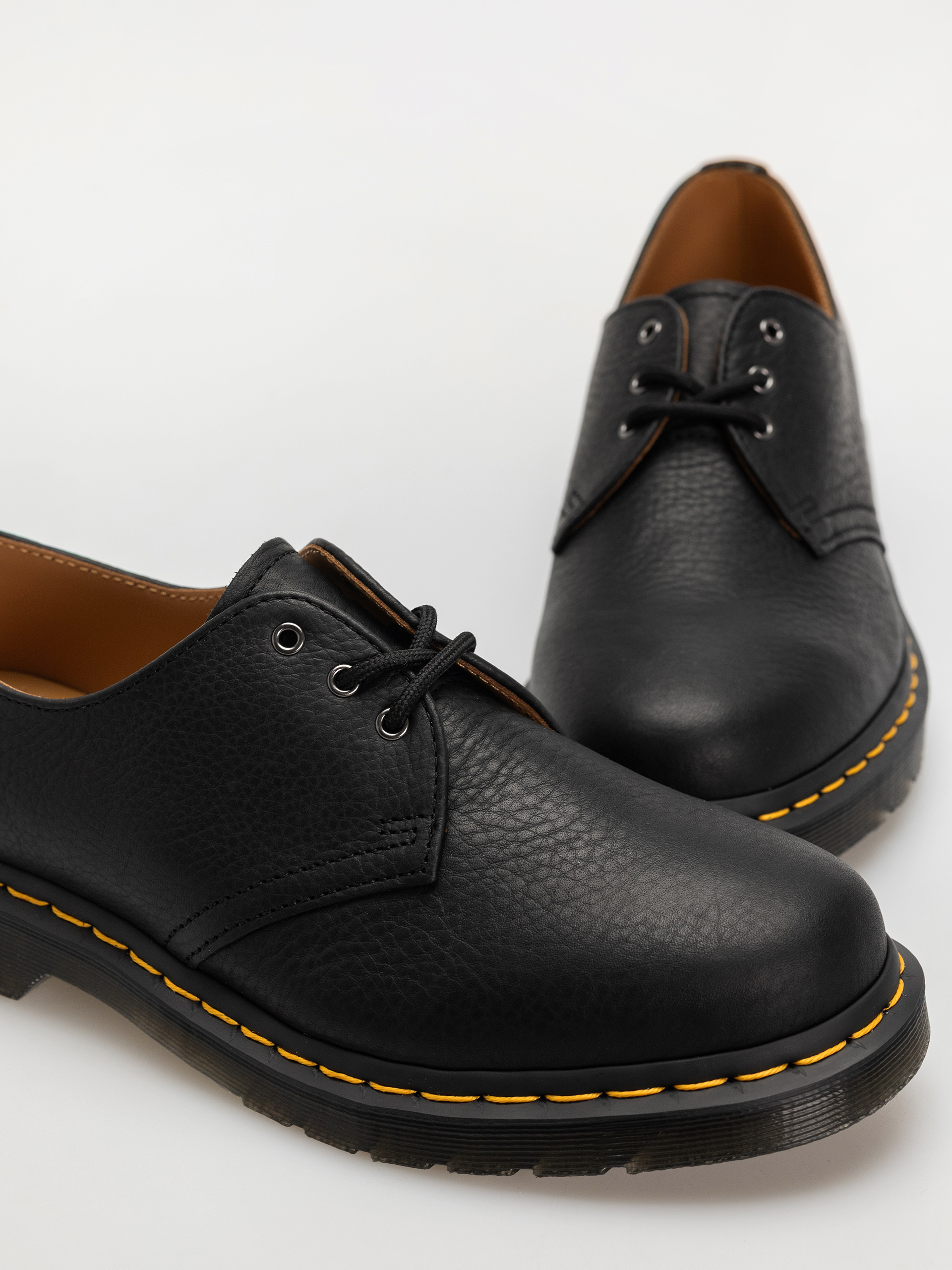 Dr. Martens 1461 Shoes (black ambassador)