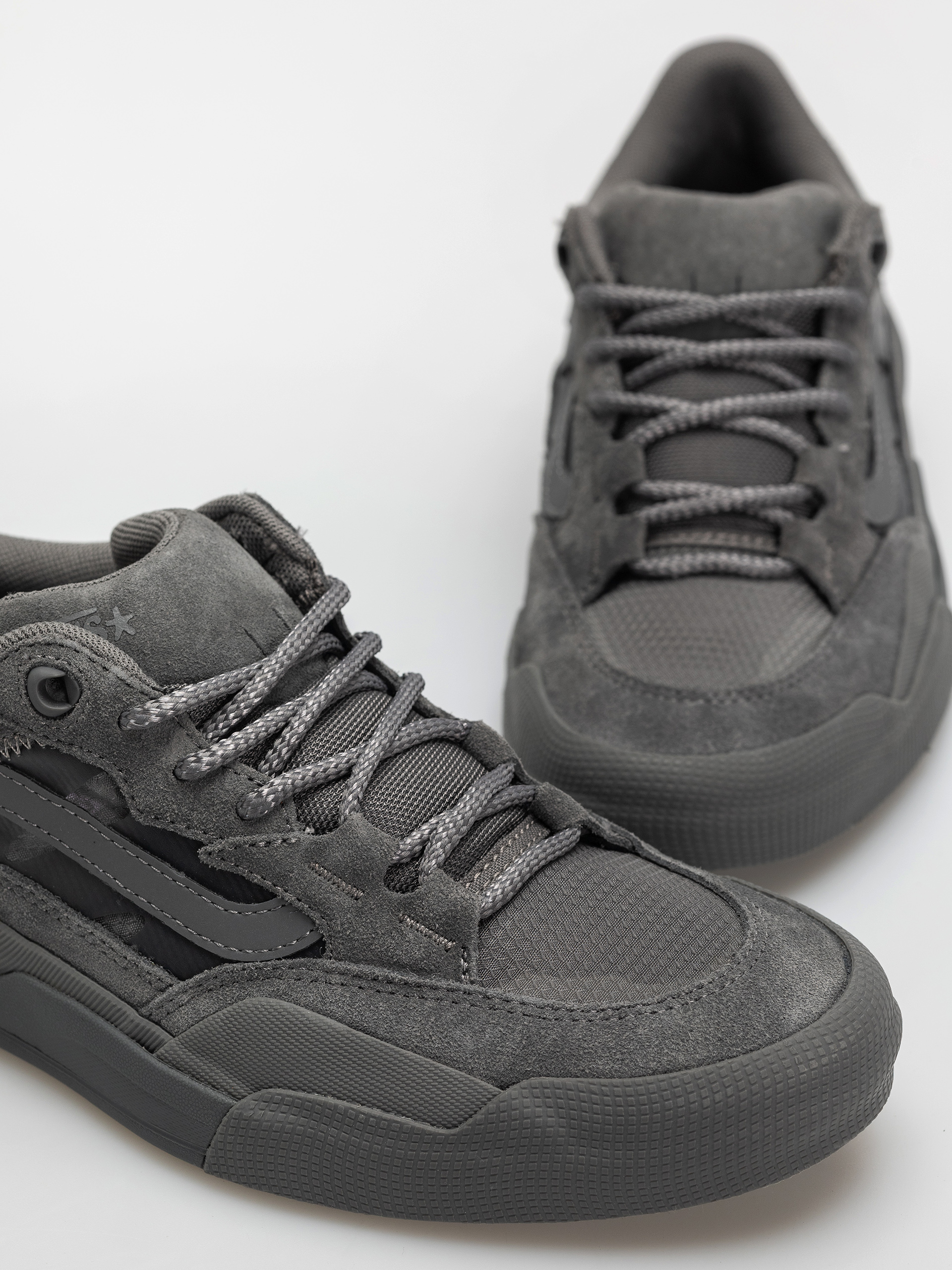 Vans Skate 2 Wayvee Shoes (atiba gray)