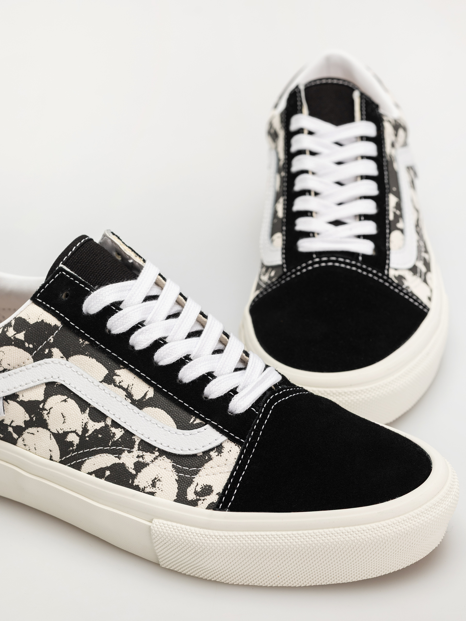 Vans Skate Old Skool Shoes (skull pile black/white/gum)