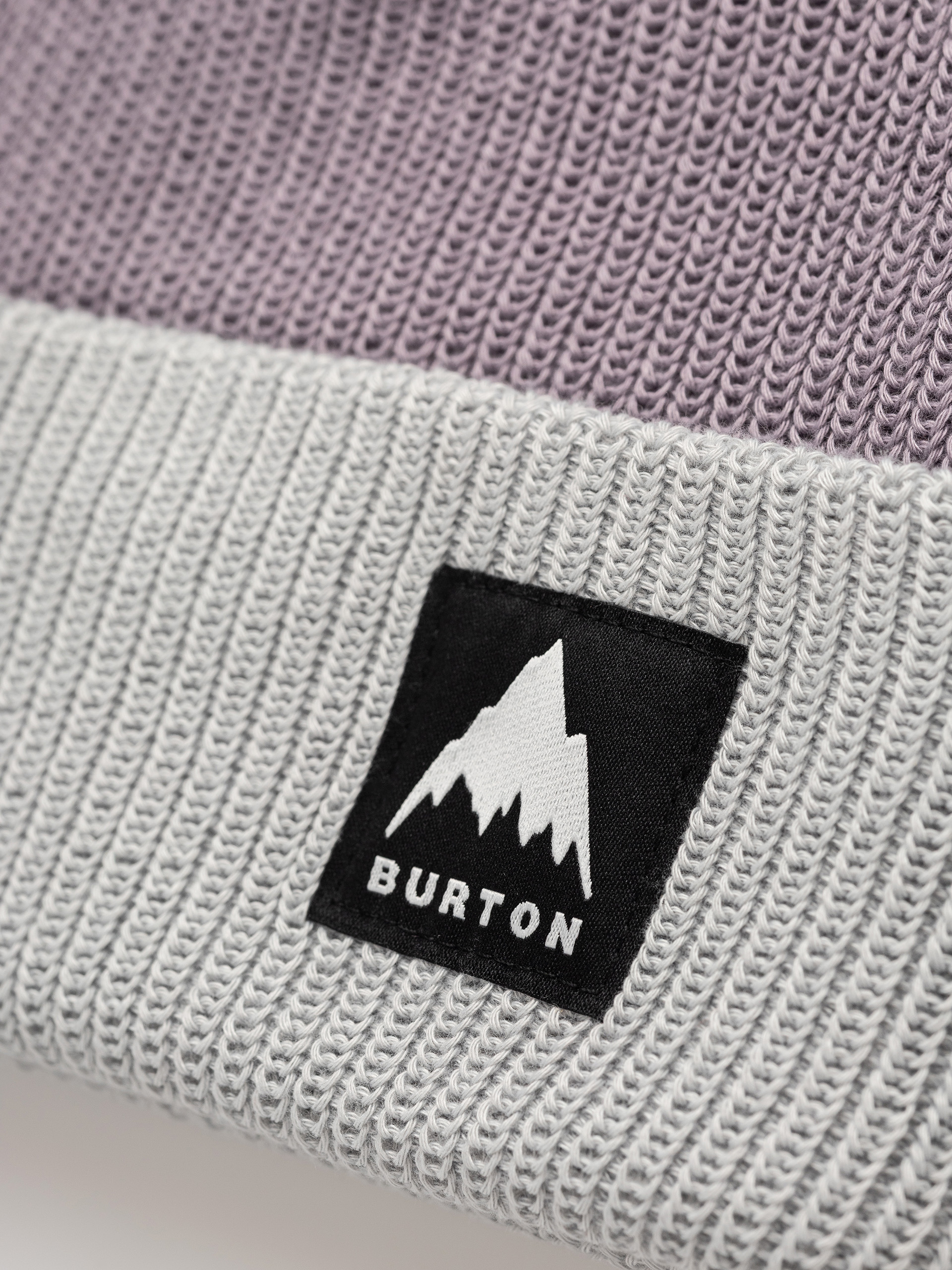 Burton Recycled VT Beanie (washed lavender/gray cloud)