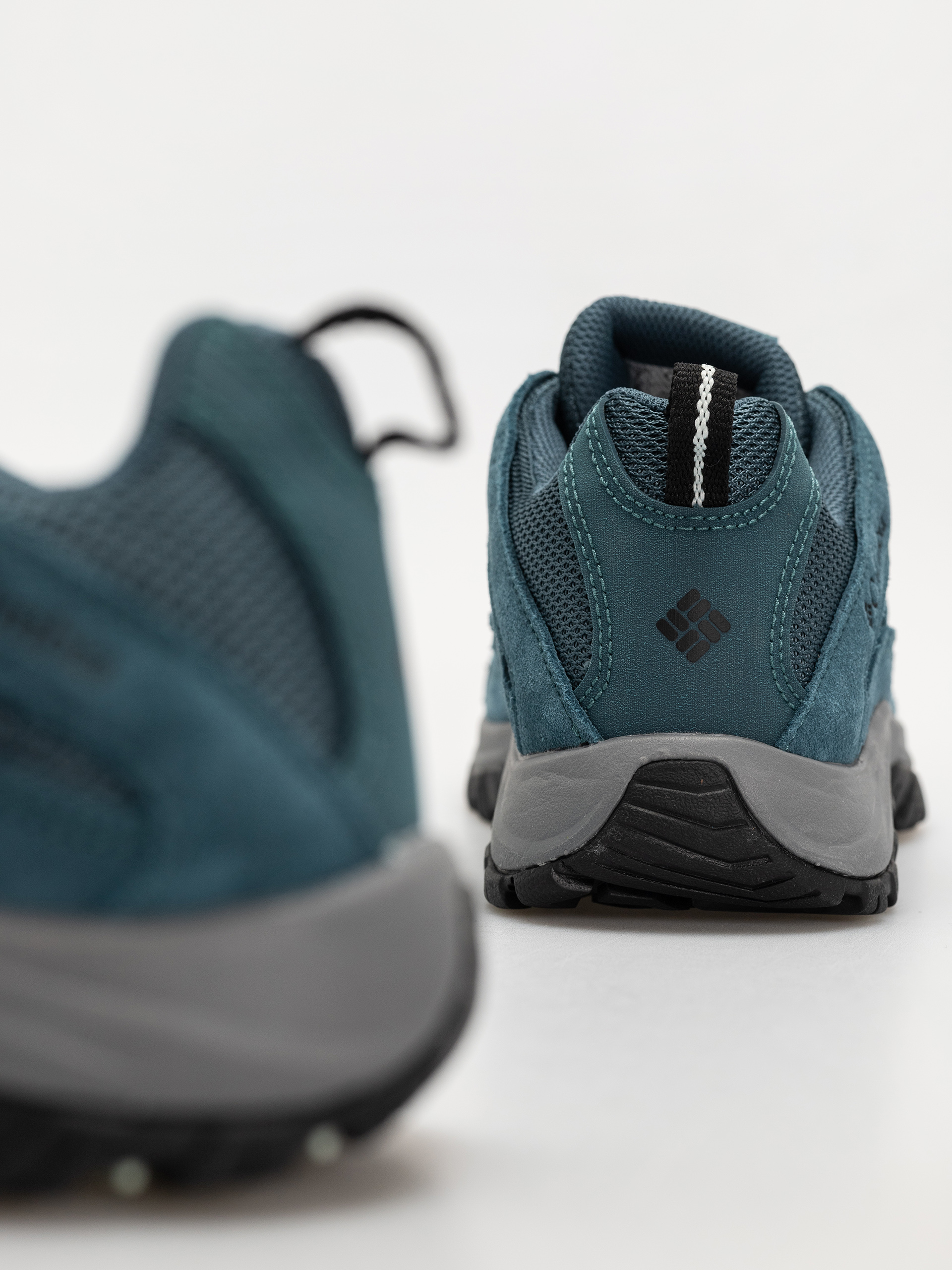 Columbia Crestwood Wmn Shoes (everblue/tea light)