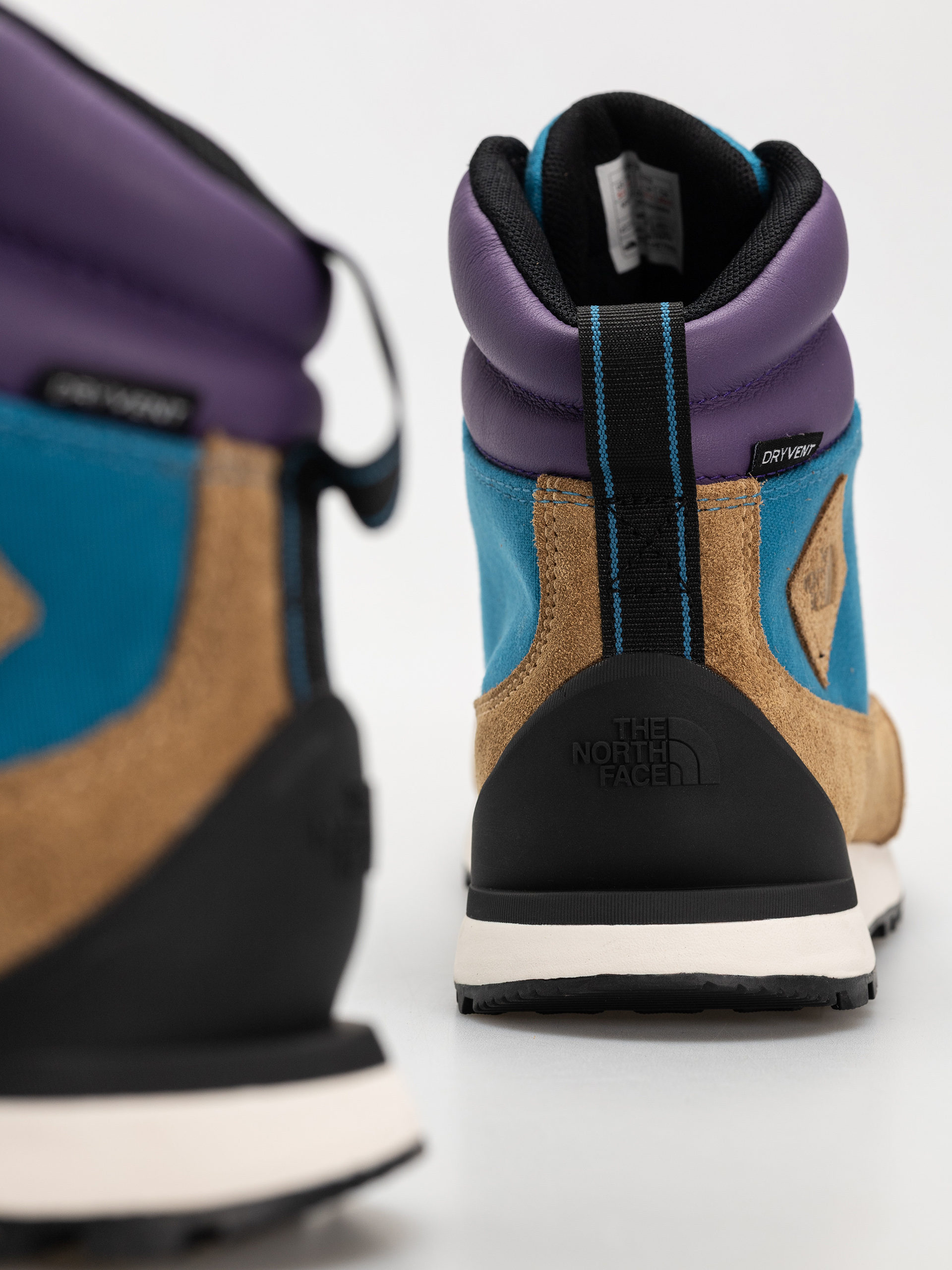 The North Face Back To Berkeley Iv Textile Wp Shoes (dusk blue/tnf black)