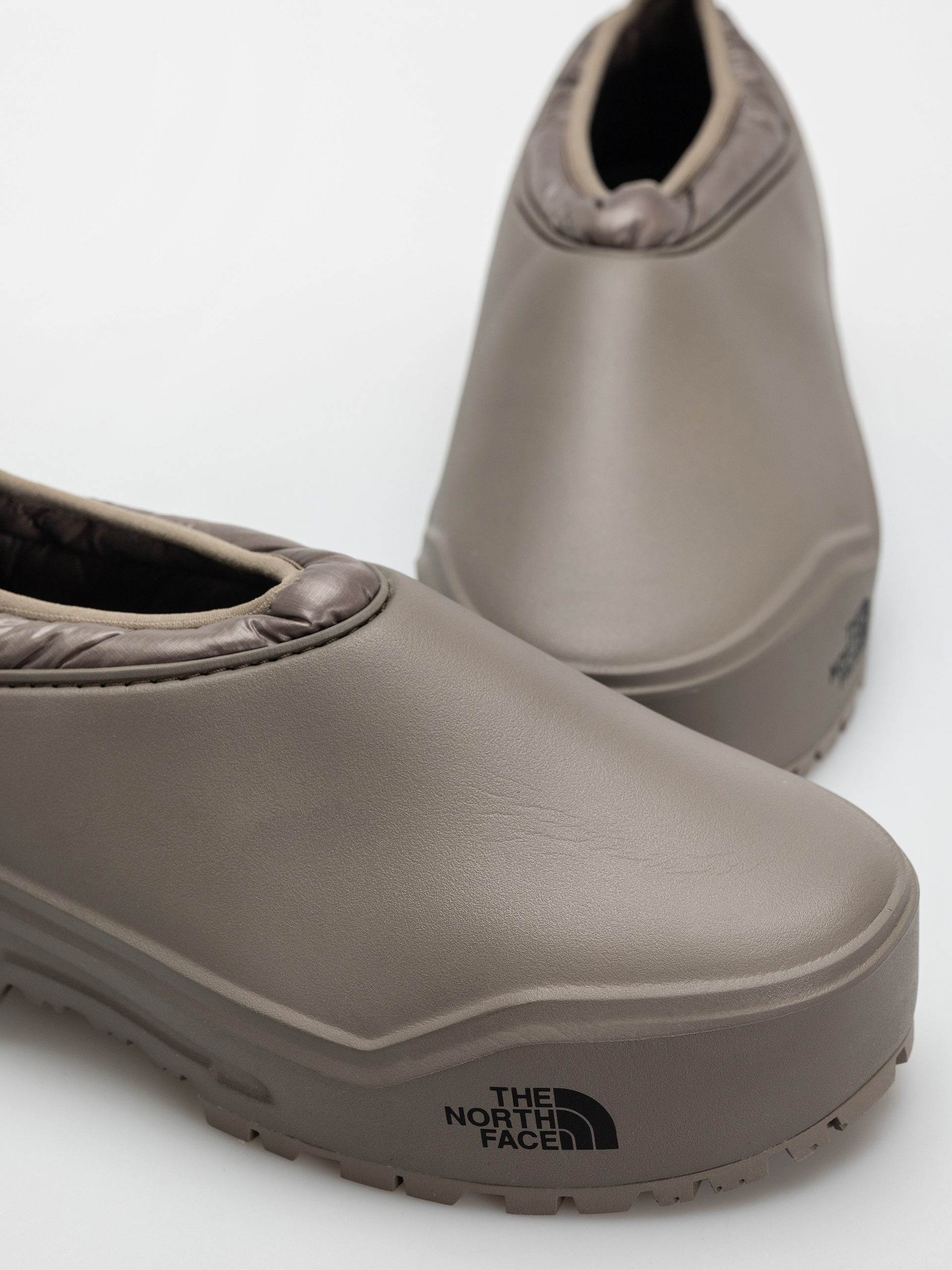 The North Face Base Camp Wp Mule Shoes (mocha brown/mocha brown)