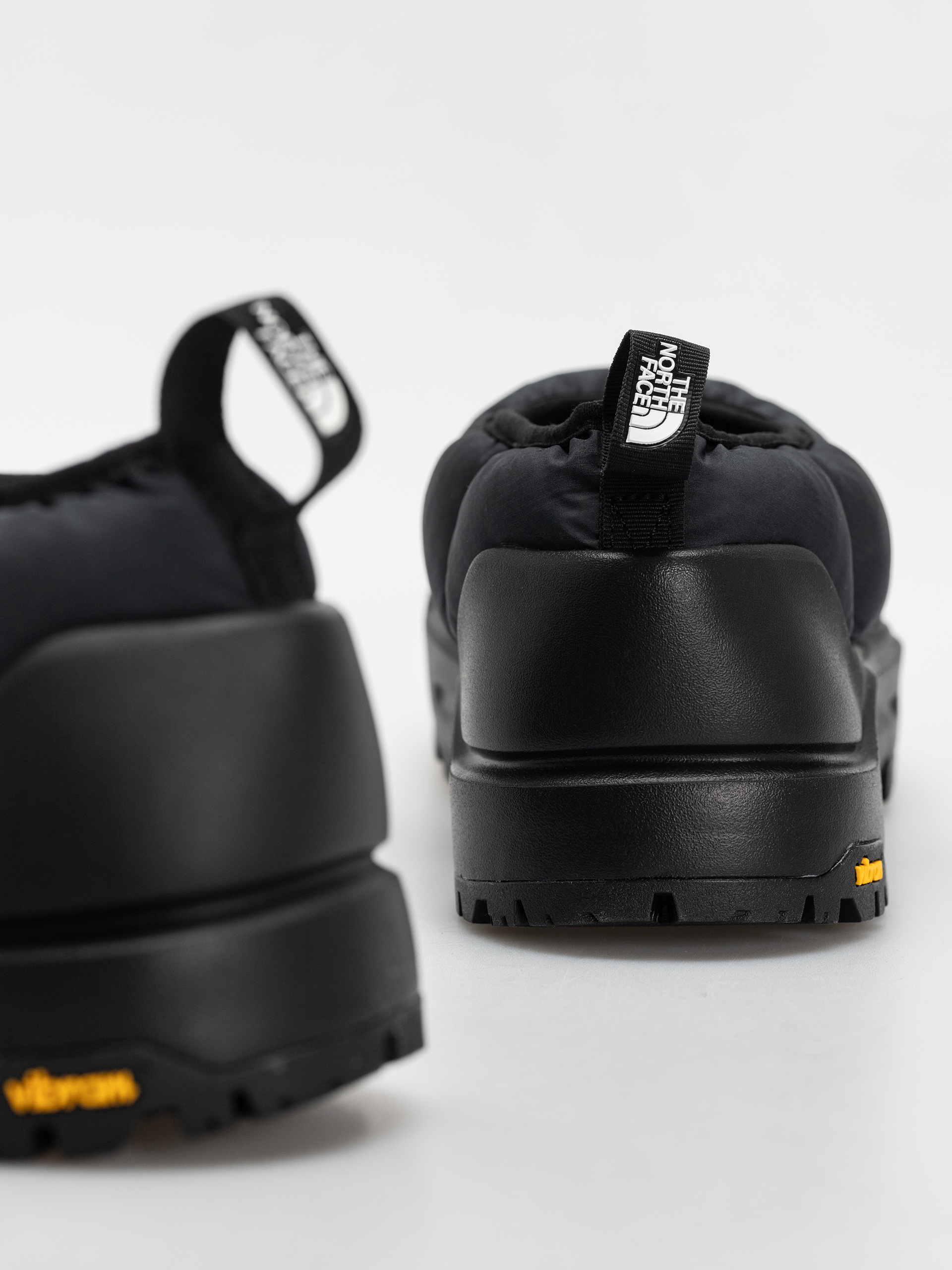 The North Face Base Camp Thermoball Mule Schuhe (tnf black/tnf black)