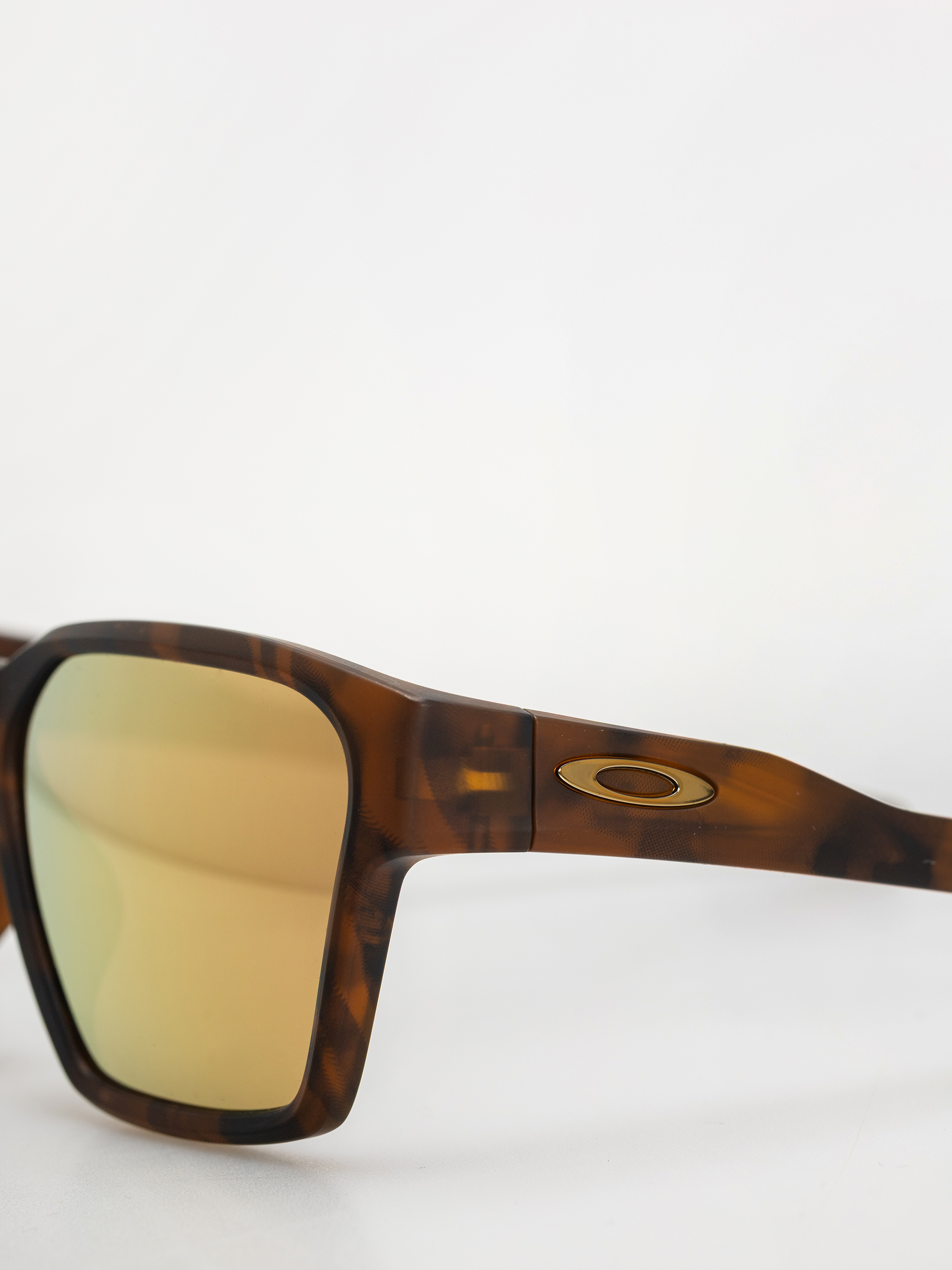 Oakley Briza Sunglasses - brown (matte tort dark amber/prizm  display picture 3