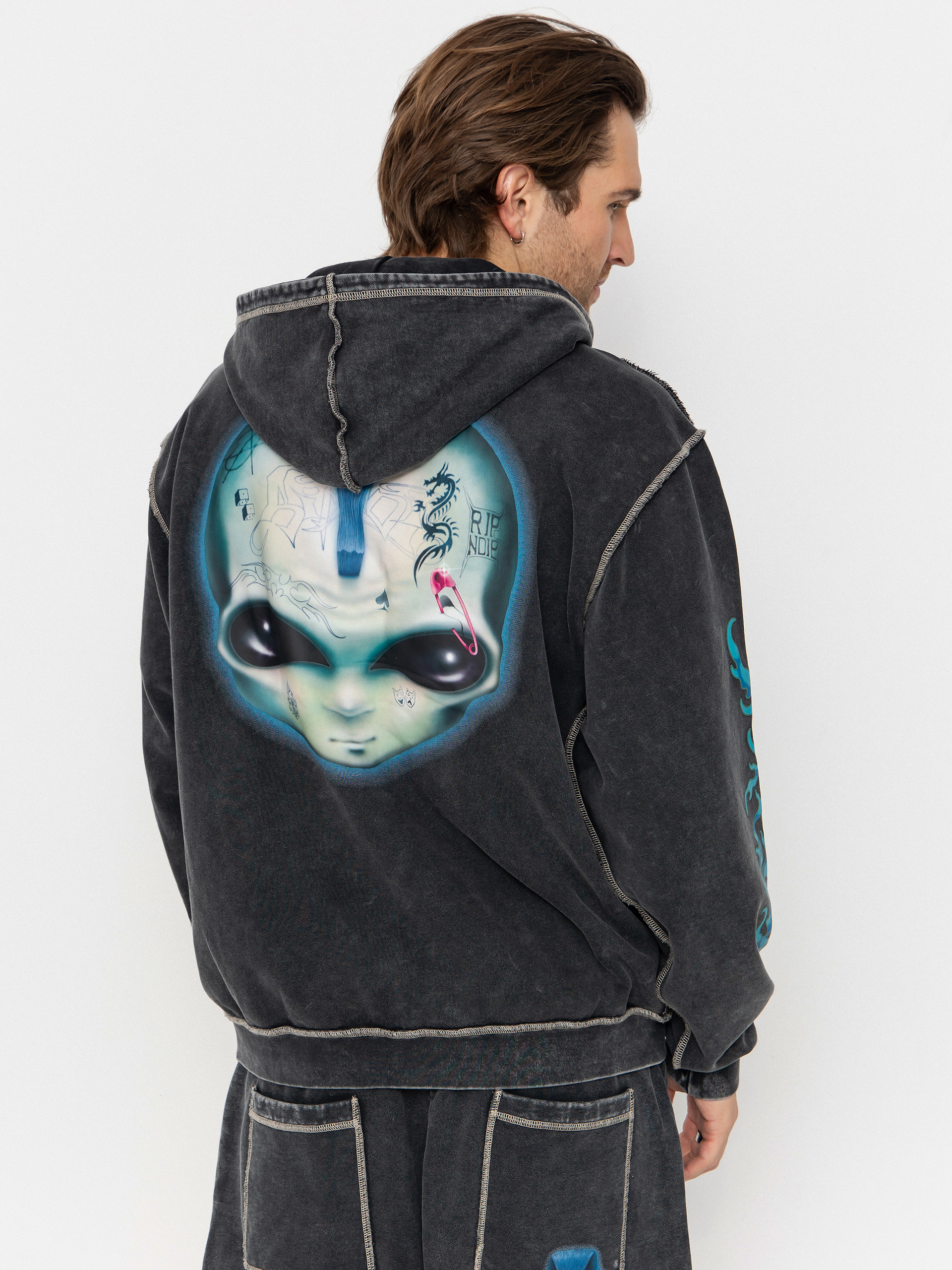 RipNDip Squabble Up HD Hoodie (black vintage wash)