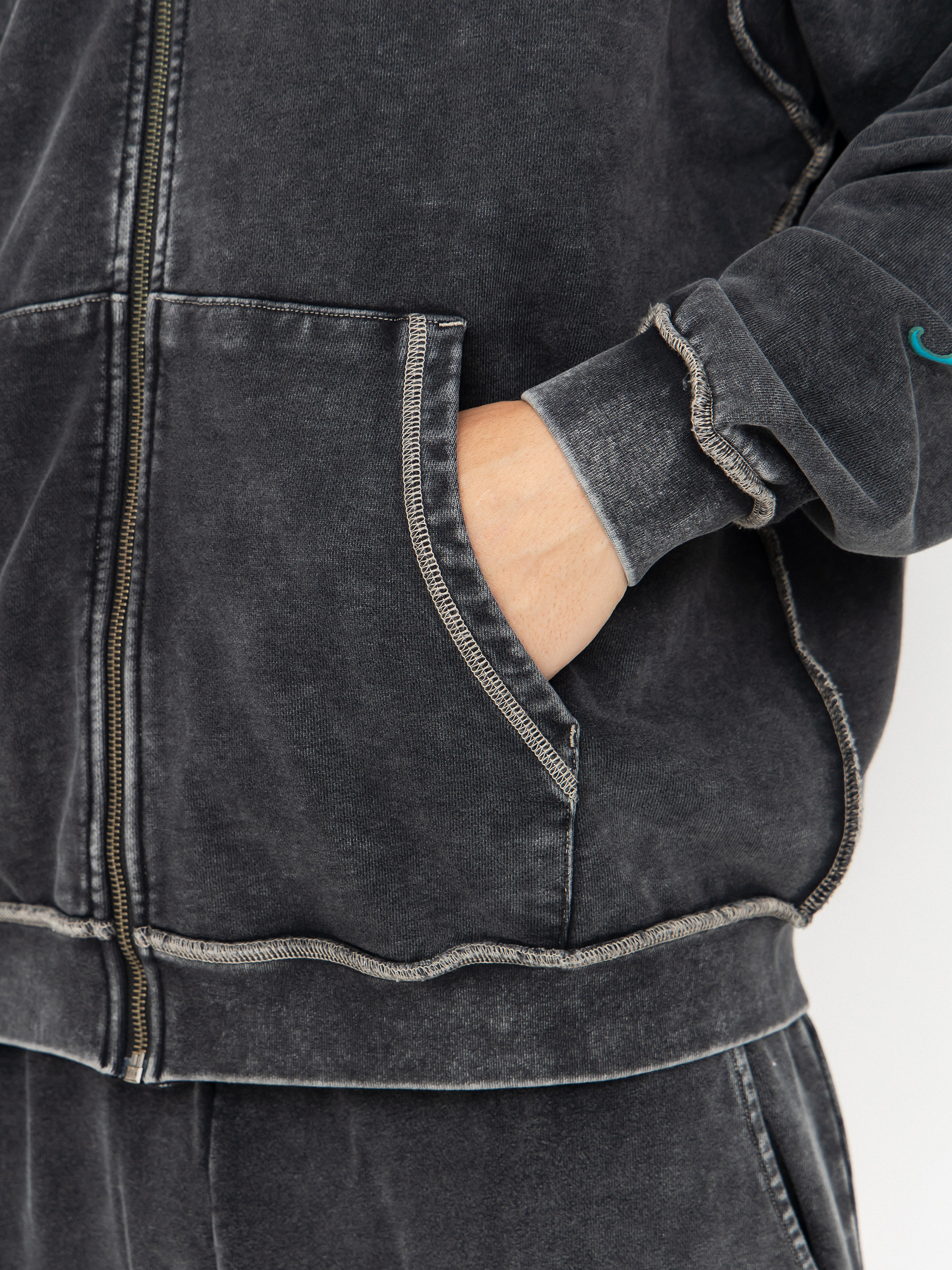 RipNDip Squabble Up HD Hoodie (black vintage wash)