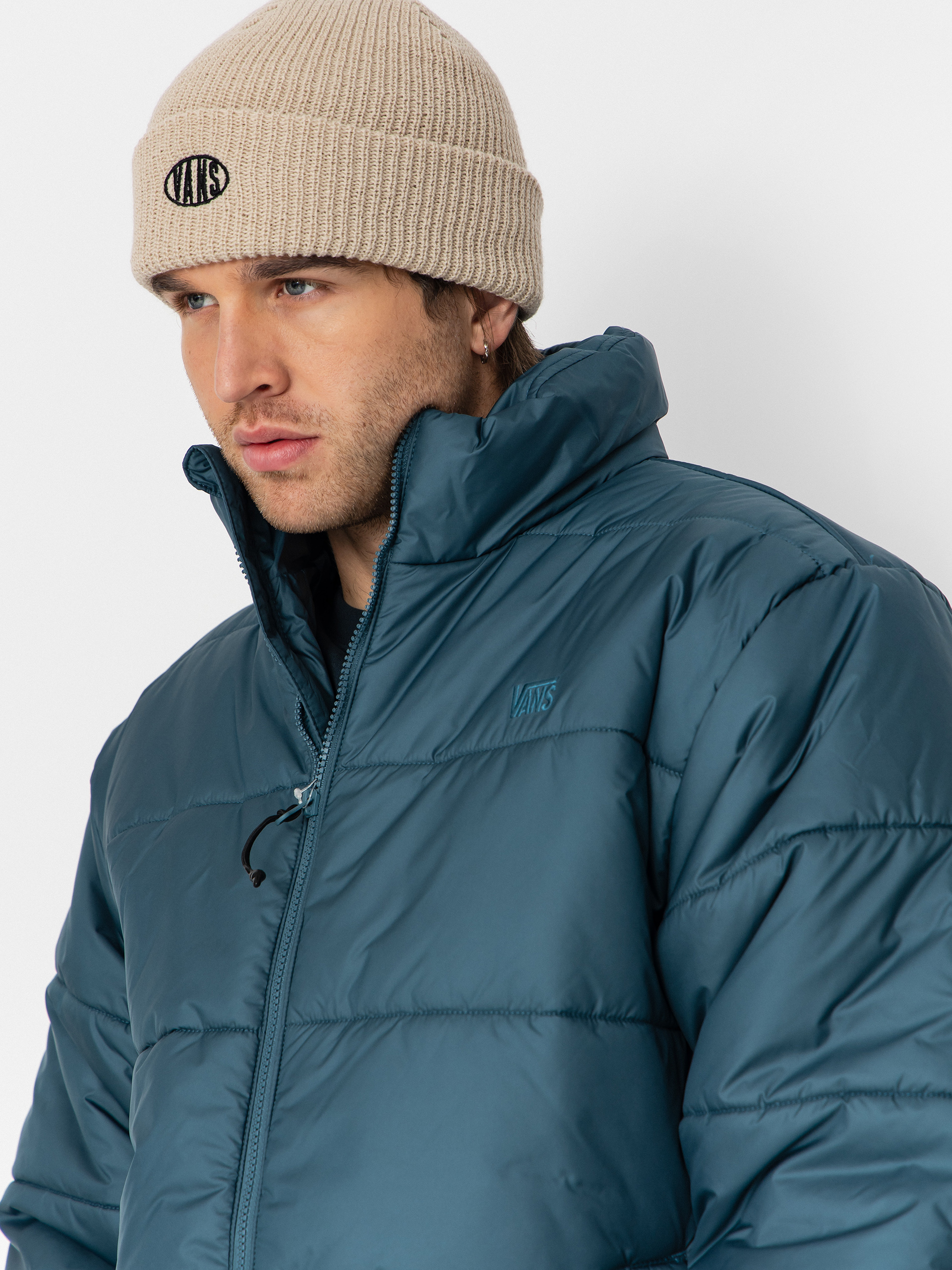 Vans Mte Hillgate No Hood Puffer Jacket (stargazer)