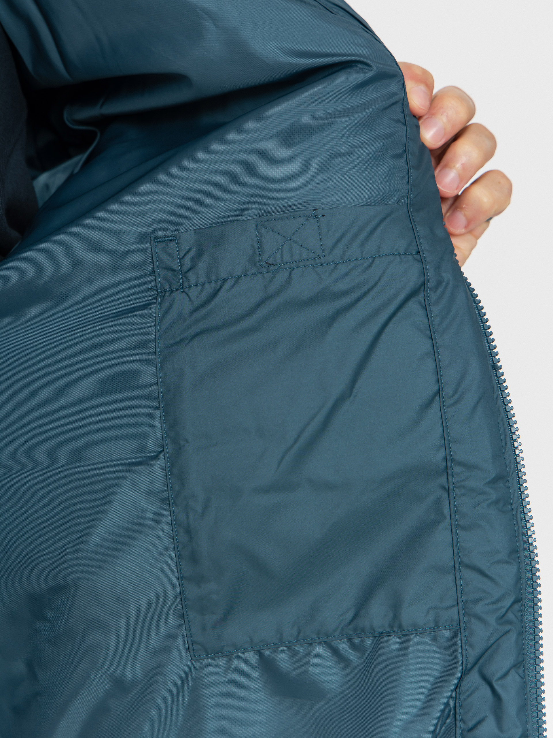 Vans Mte Hillgate No Hood Puffer Jacke (stargazer)