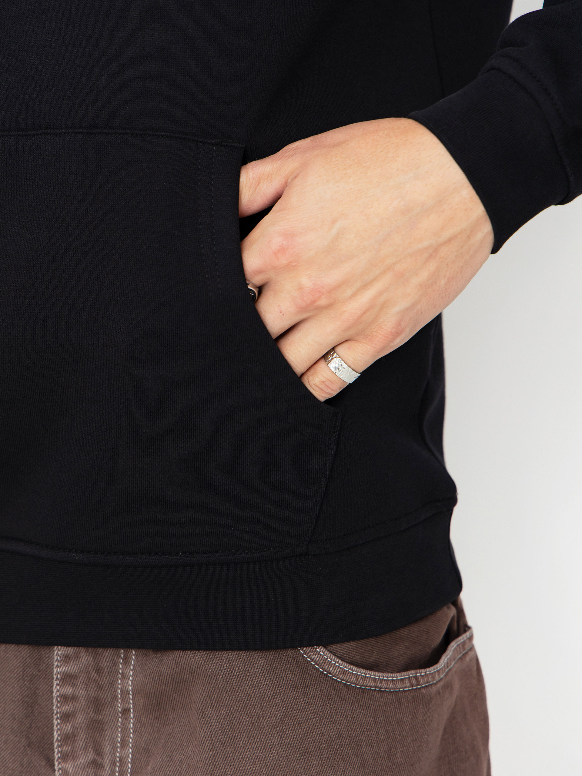 Santa Cruz Sweatshirt Burnt Opus Front (black)