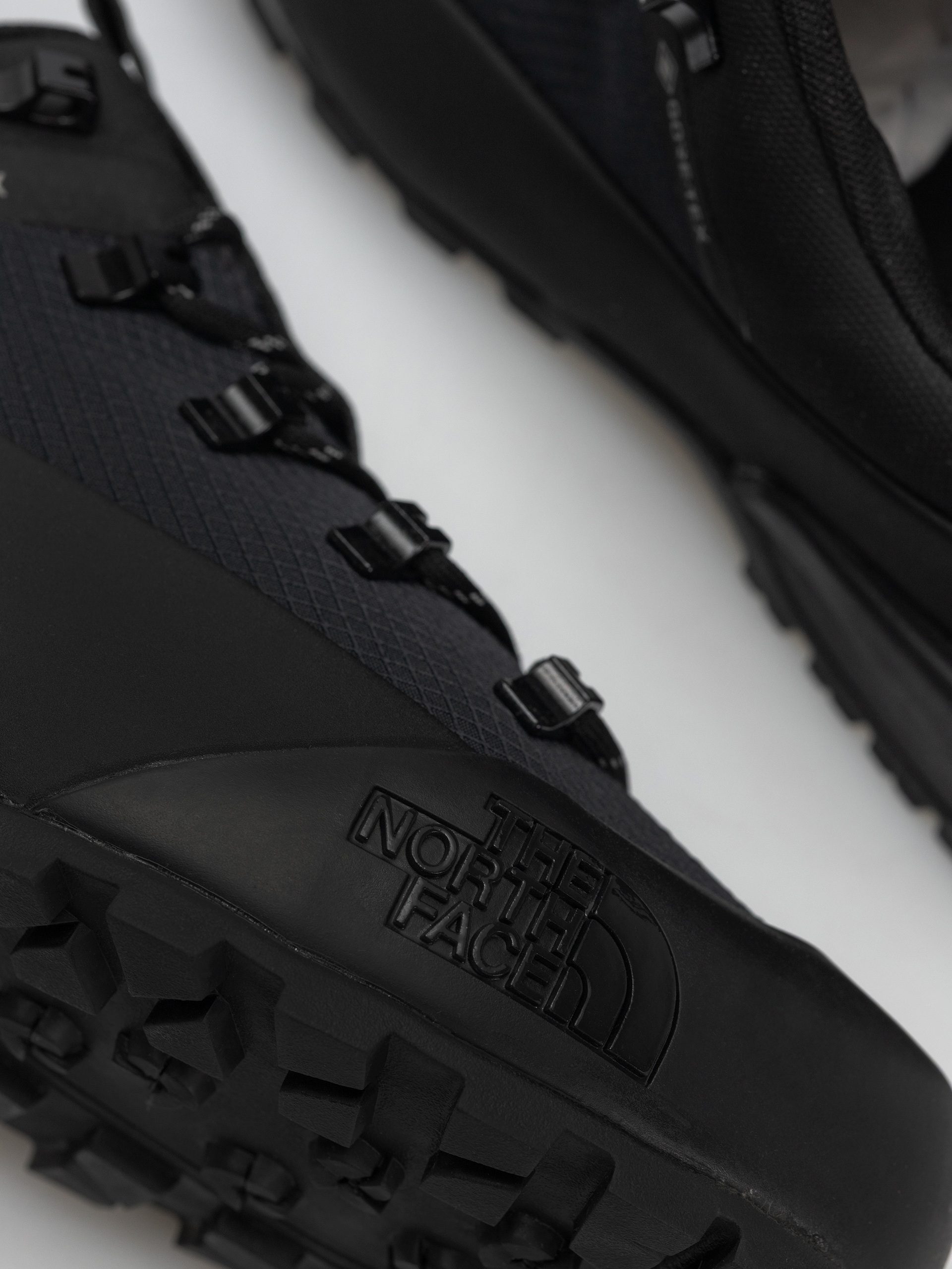 The North Face Shoes Glenclyffe Low Gore Tex (tnf black/tnf black)