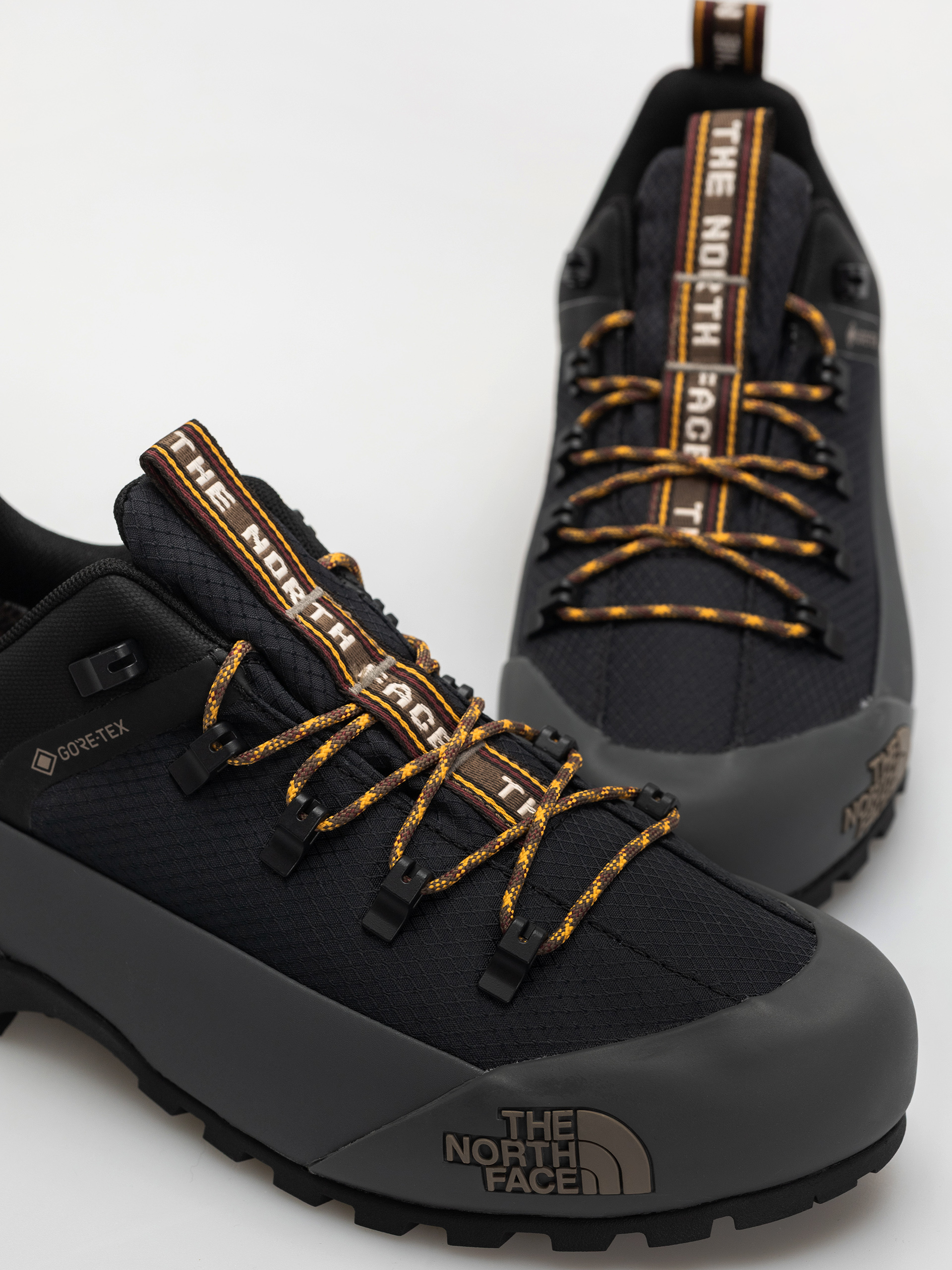 The North Face Shoes Glenclyffe Low Gore Tex (tnf black/anthracite gr)