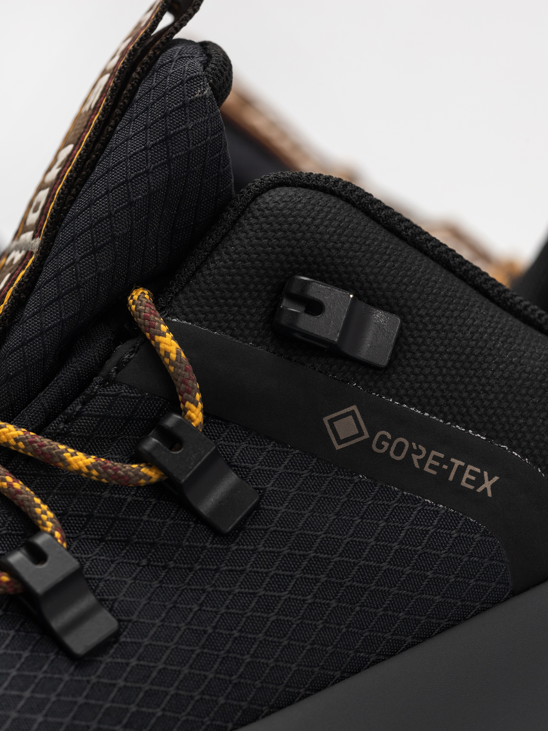 The North Face Shoes Glenclyffe Low Gore Tex (tnf black/anthracite gr)