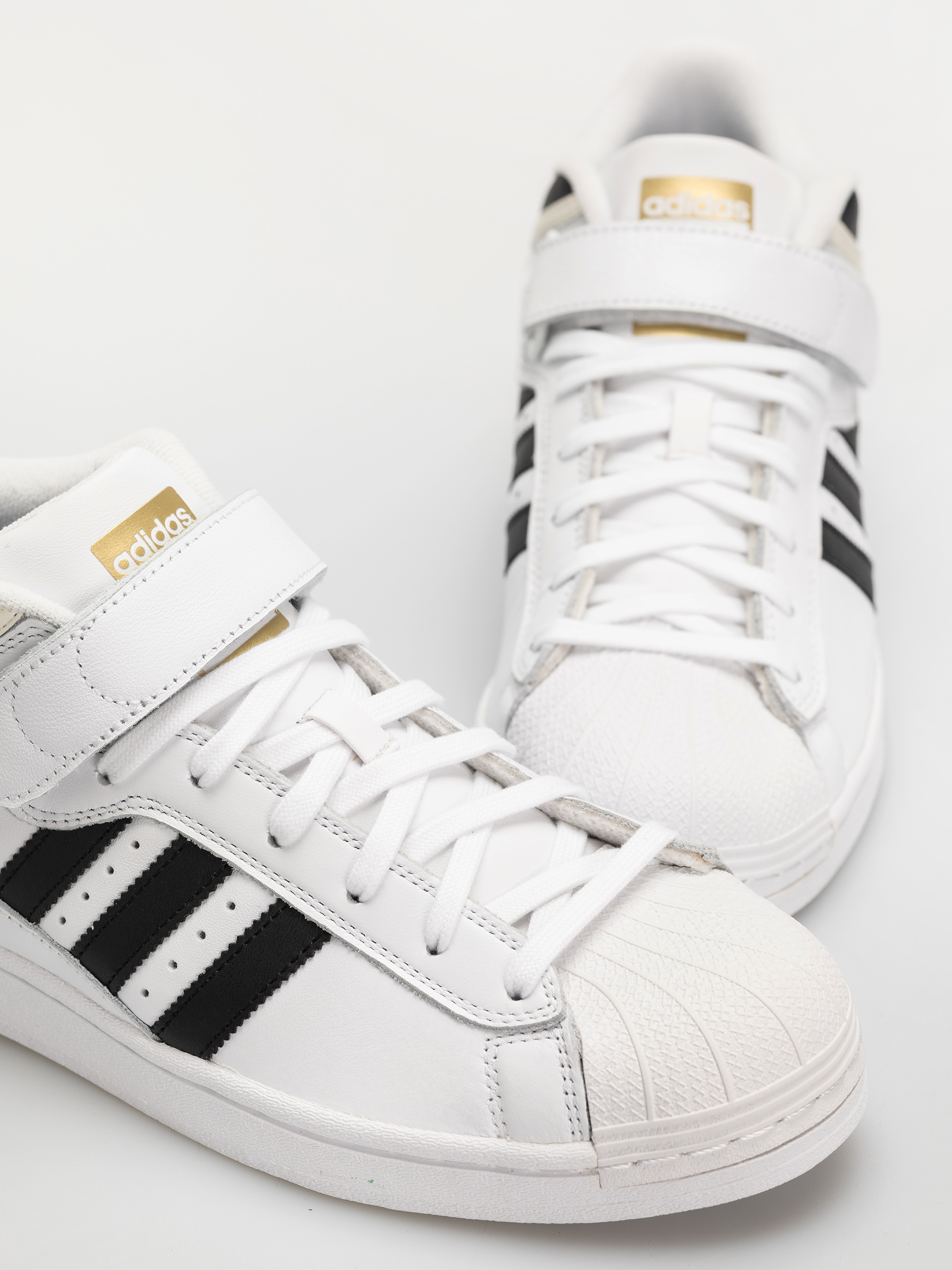 adidas Shoes Pro Shell Adv (ftwwht/cblack/goldmt)