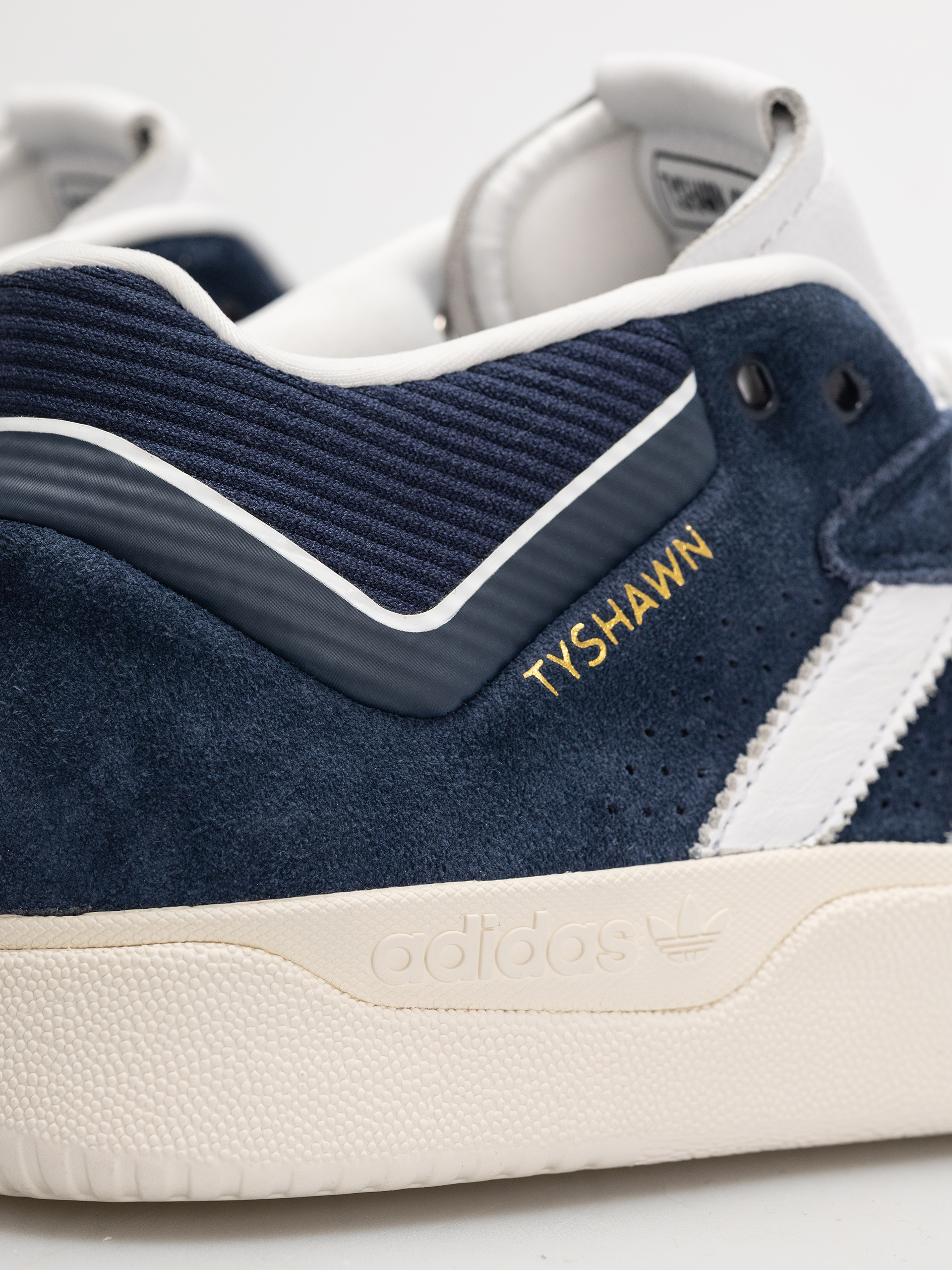 adidas Tyshawn Schuhe (conavy/ftwwht/cwhite)