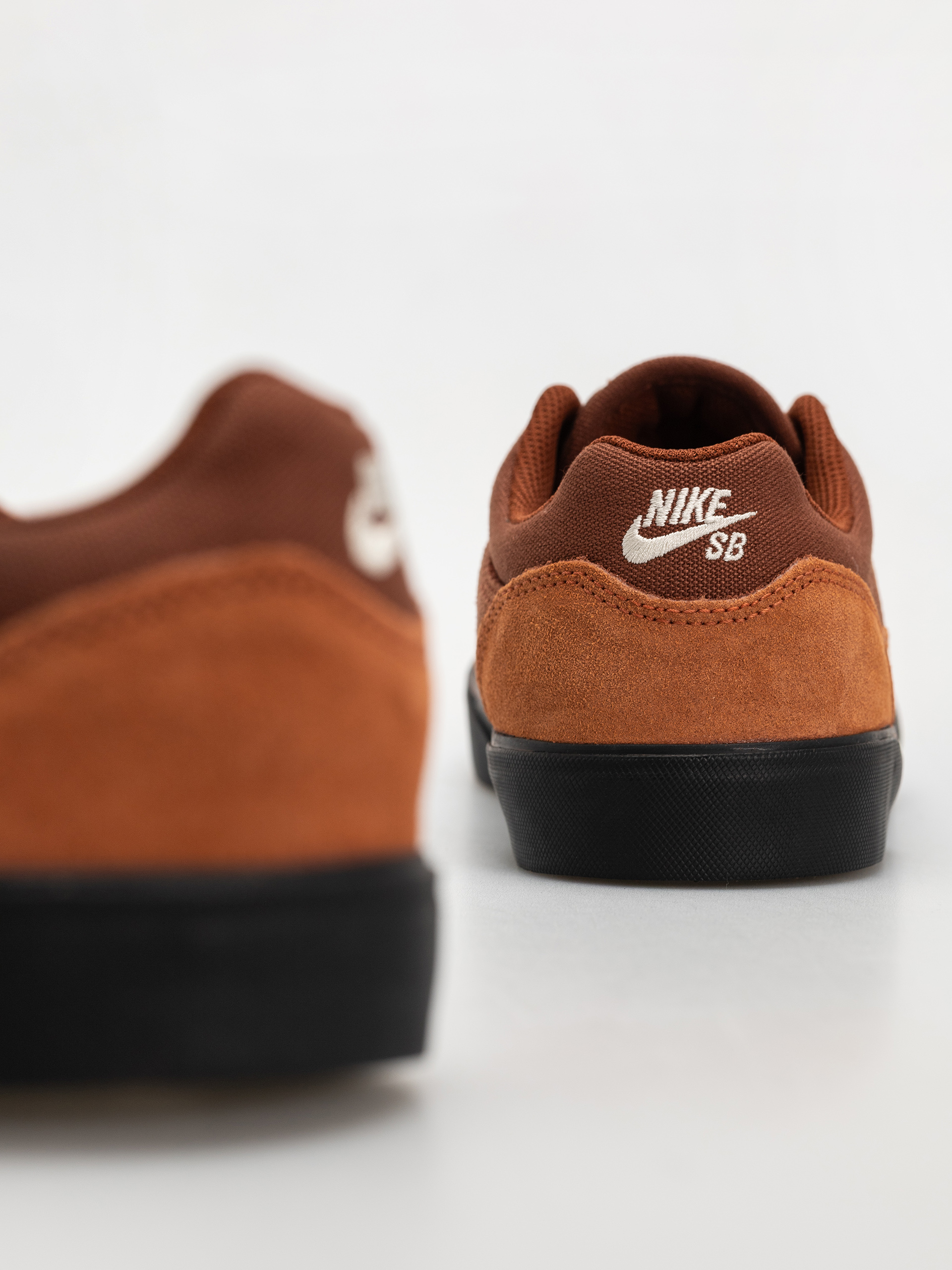 Nike SB Malor Shoes (cinnamon/light bone dark russet black)