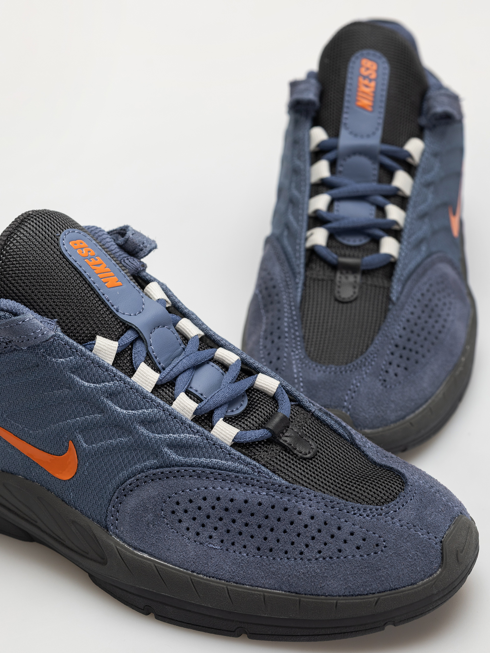 Nike SB Schuhe Vertebrae (diffused blue/campfire orange anthracite)