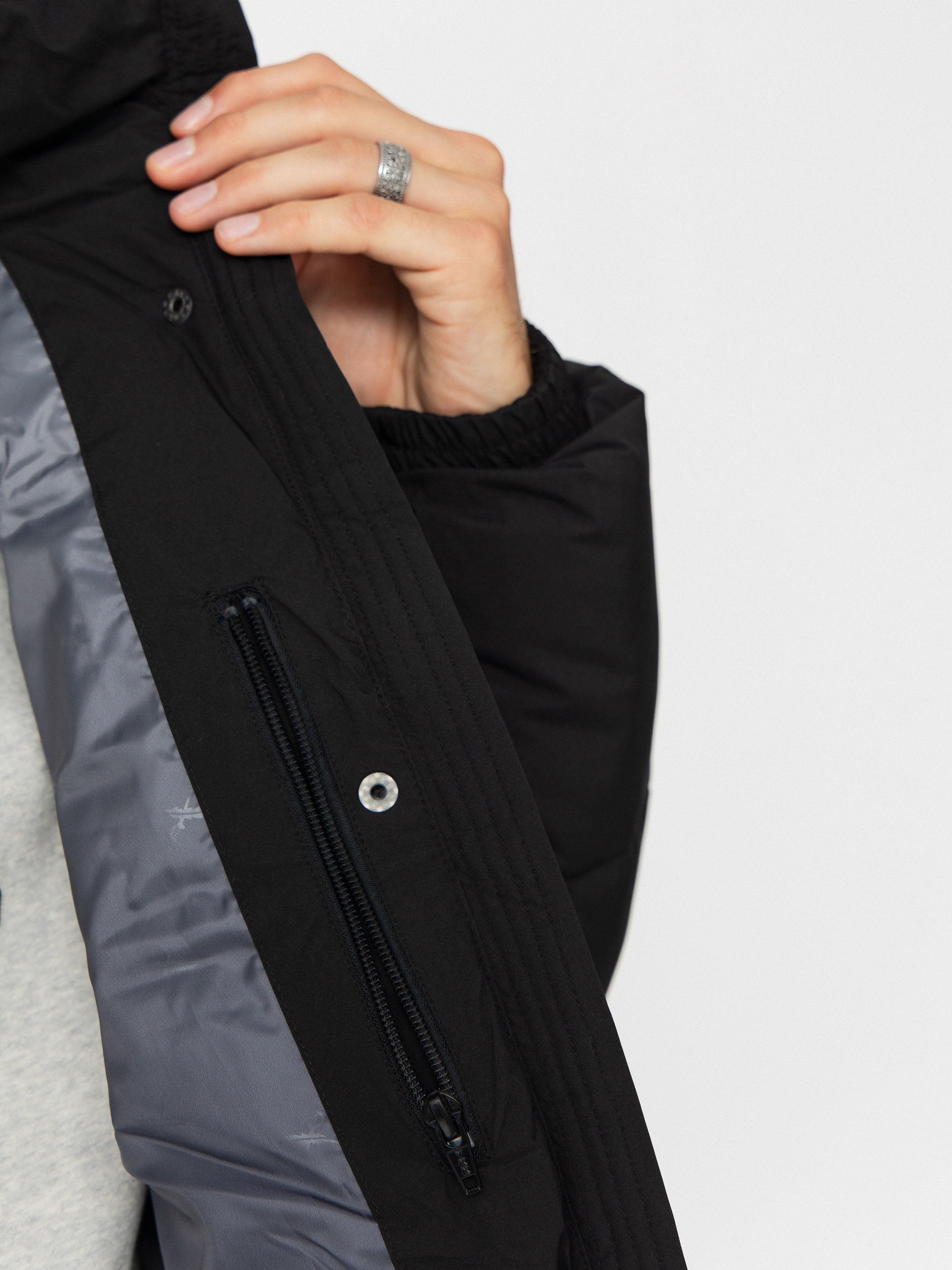 Iriedaily Jacke Carlo Puffer (black)