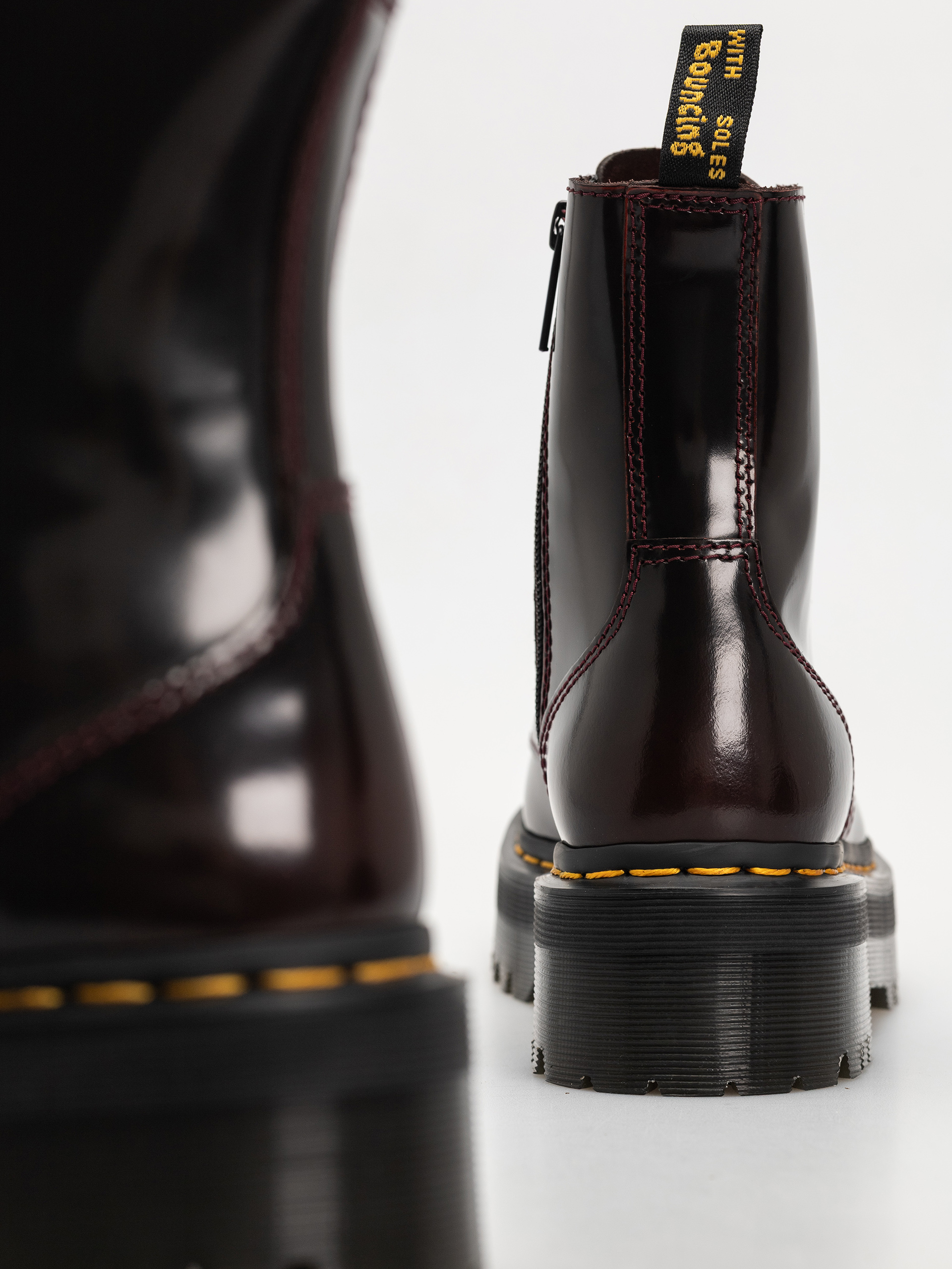 Dr. Martens Schuhe Jadon (cherry red arcadia)