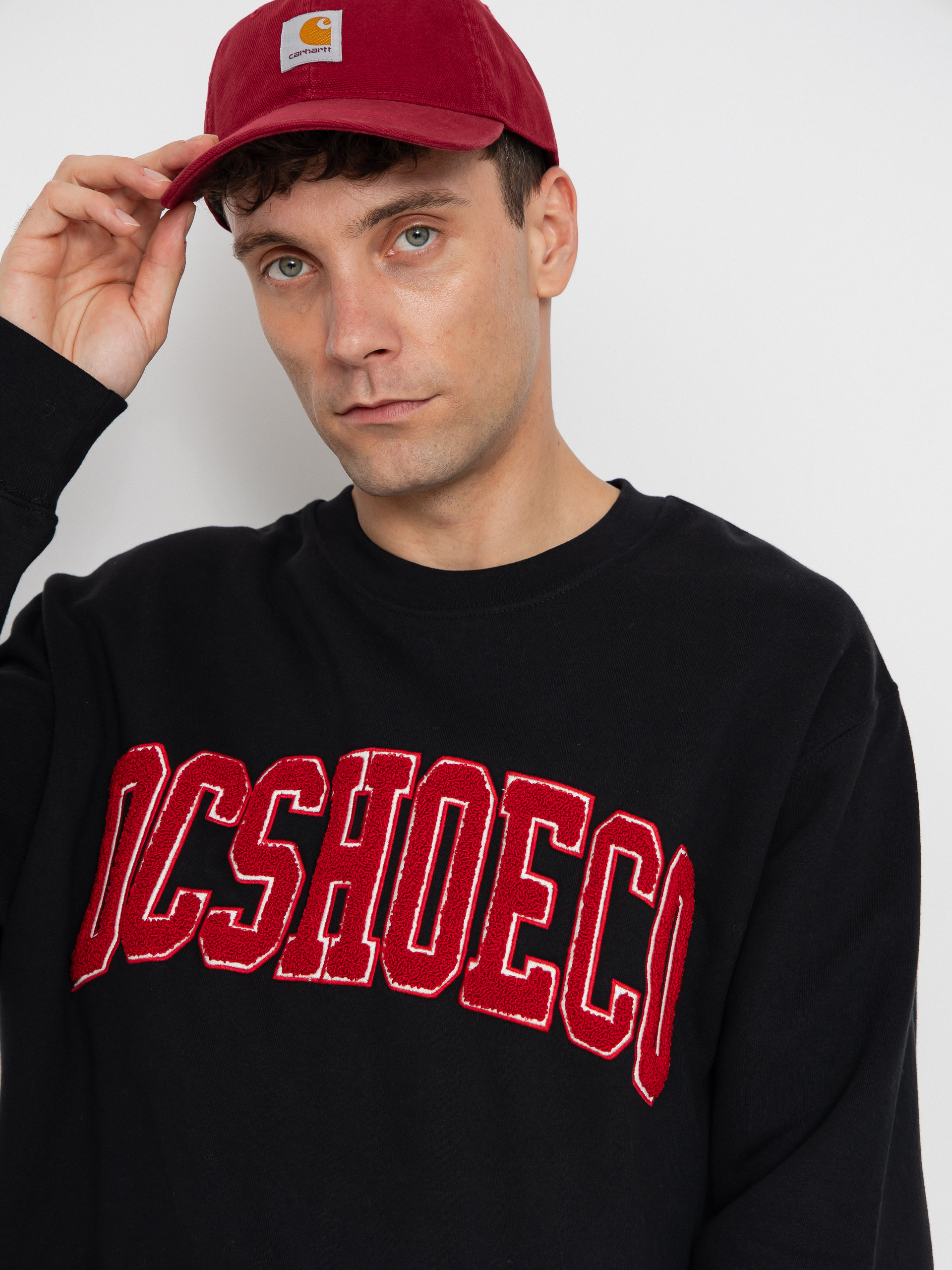 DC Varsity Crew Sweatshirt (black)