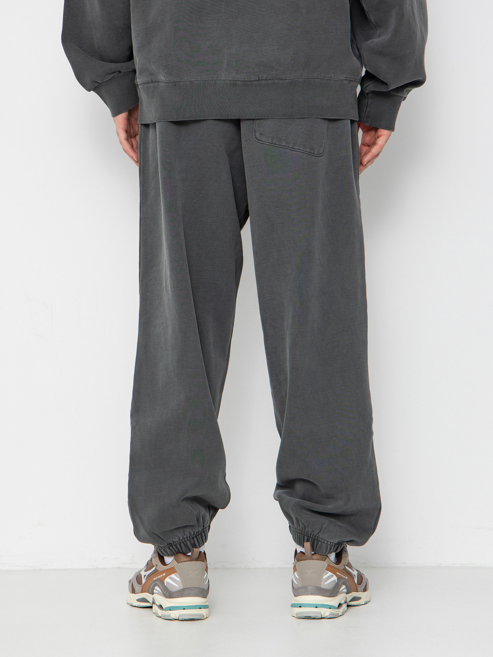Carhartt WIP Vista Grand Sweat Pants - black (black/garment dyed)