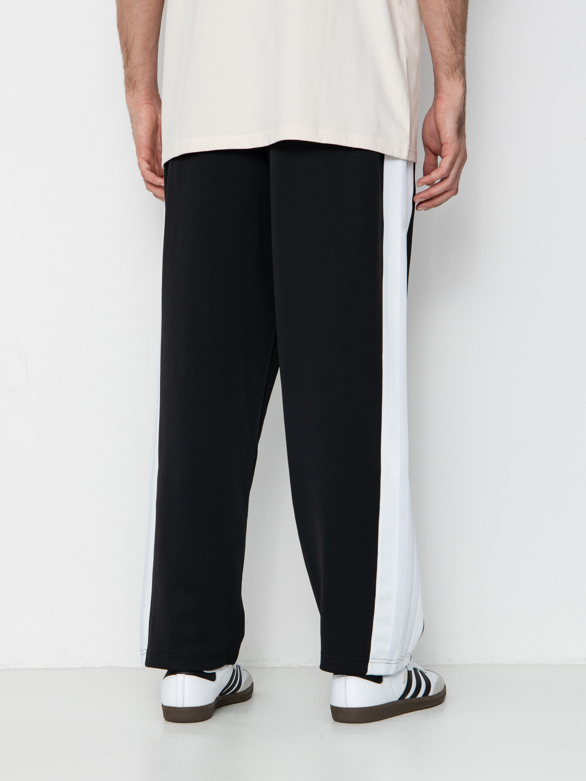 adidas Tyshawn Pants (black/white/dshgry)