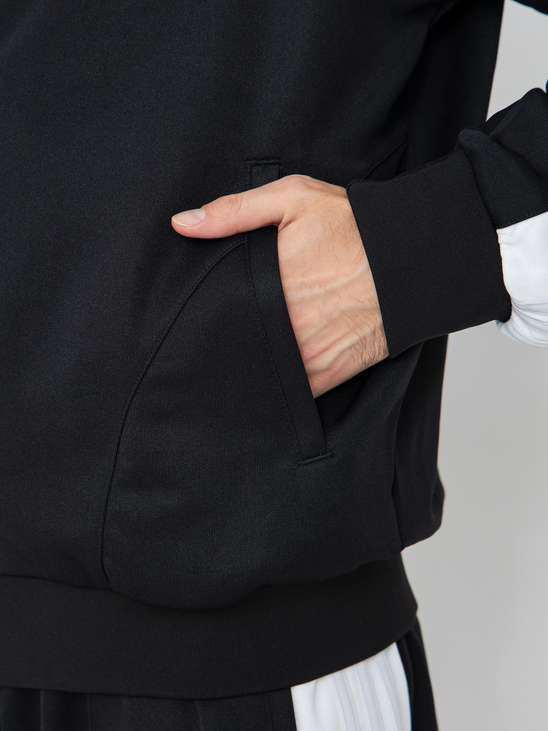 adidas Tyshawn T Jacket (black/white/dshgry)