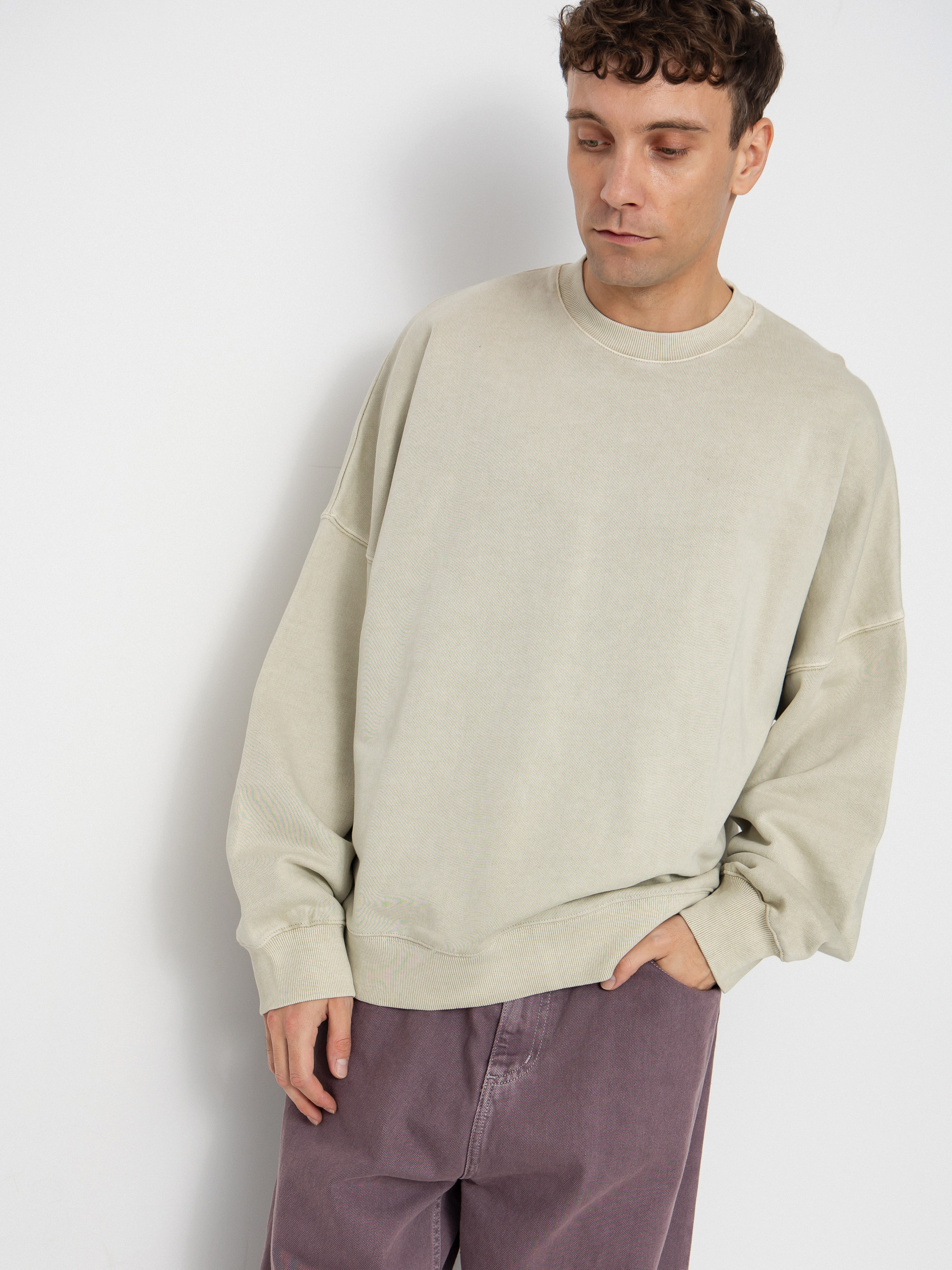 Carhartt WIP RGGD Sweatshirt (fleur de sel/garment dyed)