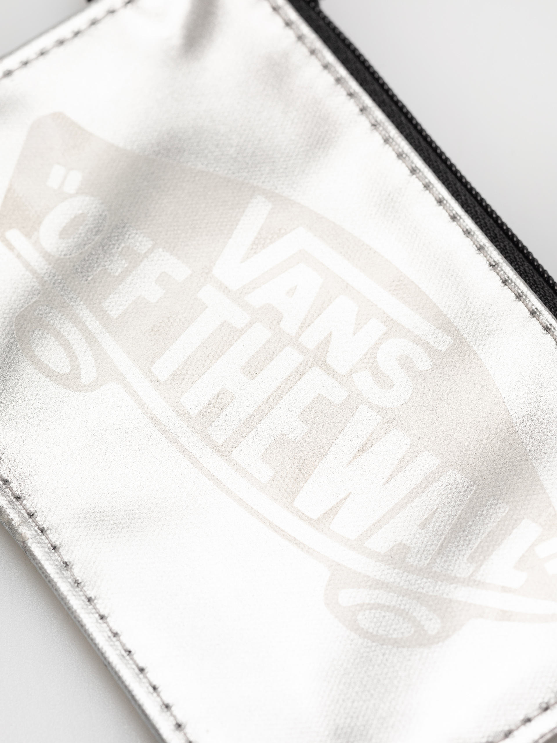 Vans Off The Wall Zip Wallet (silver)
