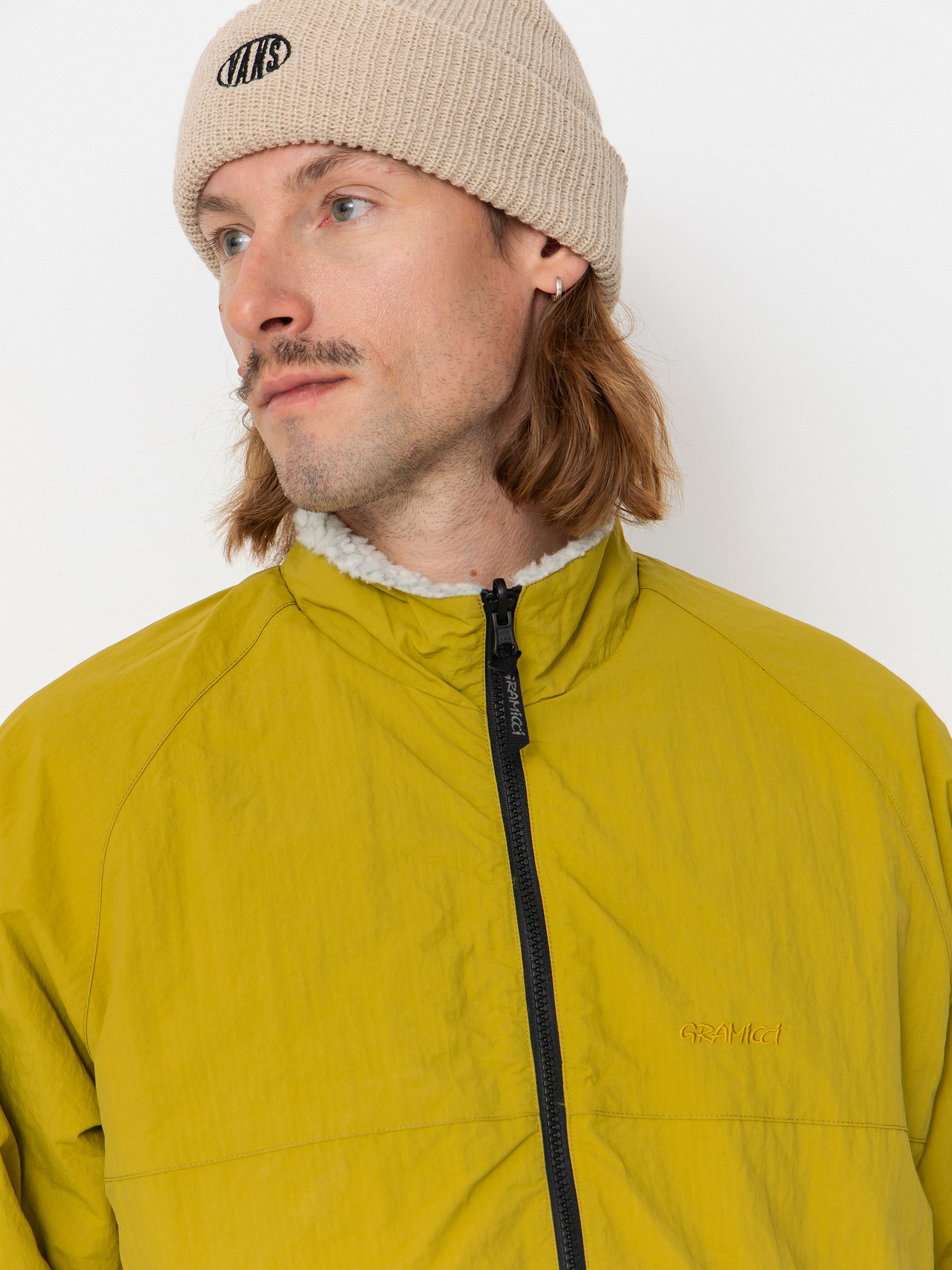 Gramicci Jacke Reversible Sherpa (natural/chartreuse)