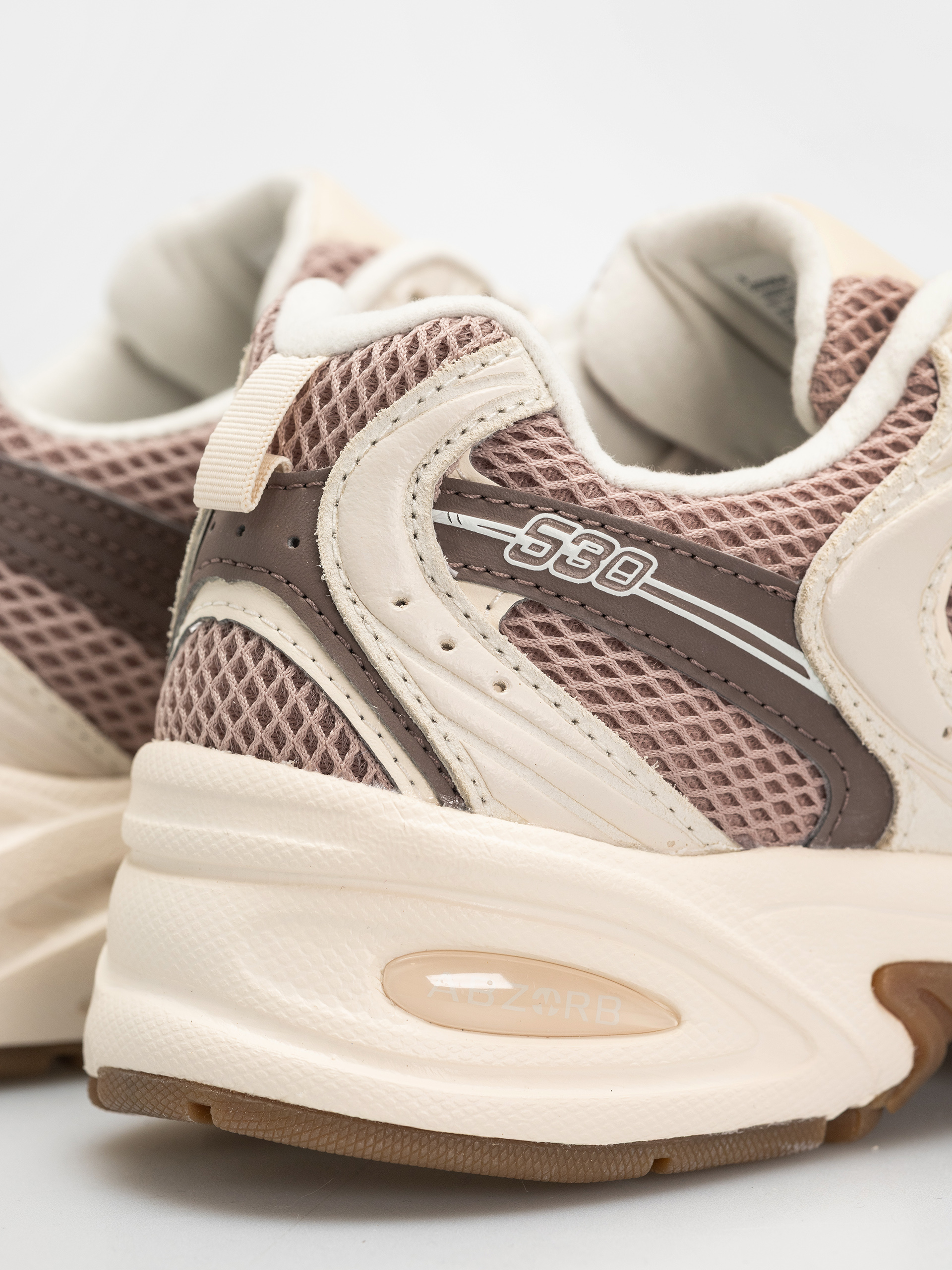 New Balance 530 Shoes (bisque)