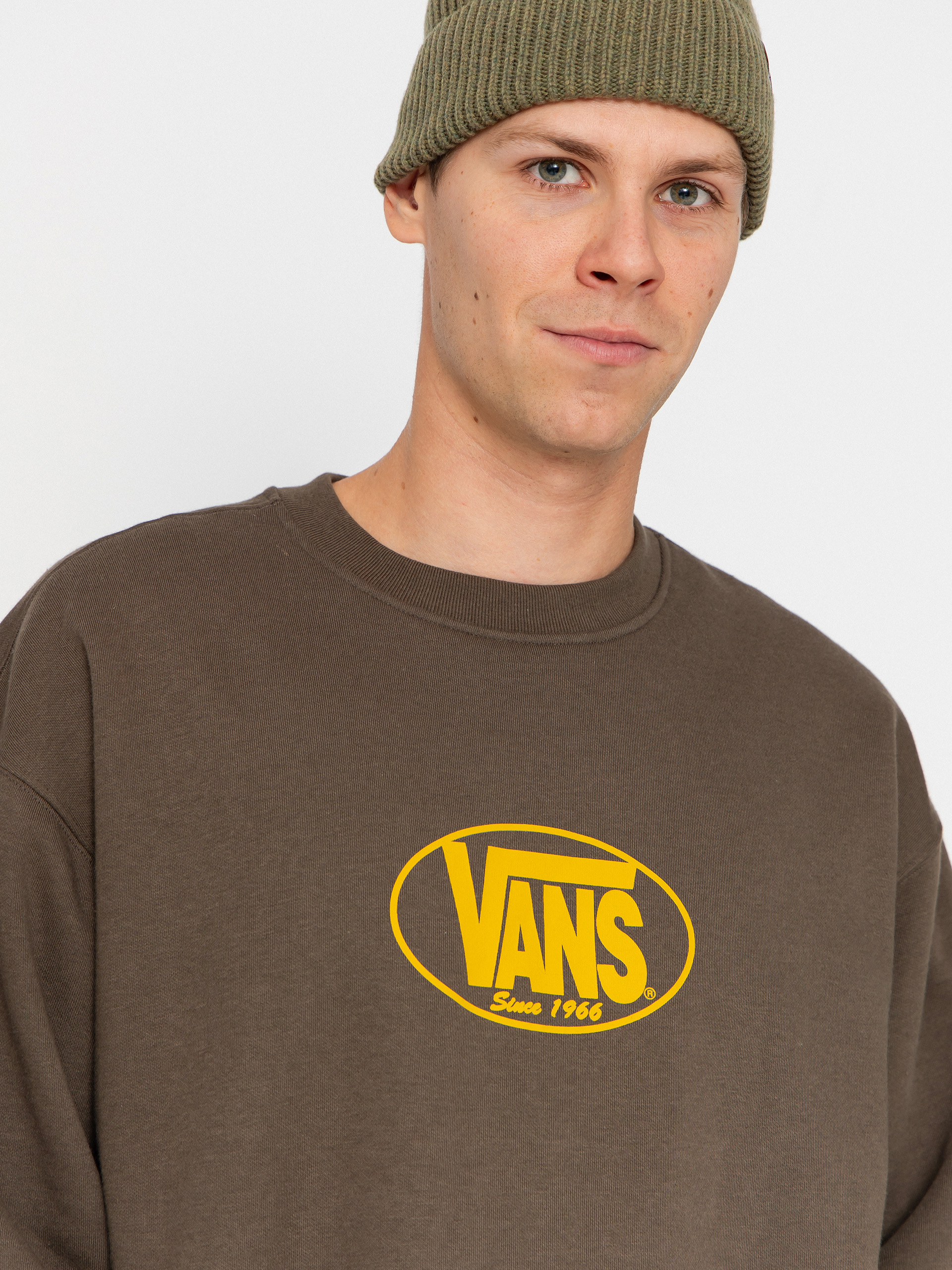 Vans Classic Oval Crew Sweatshirt - brown (coal brown)