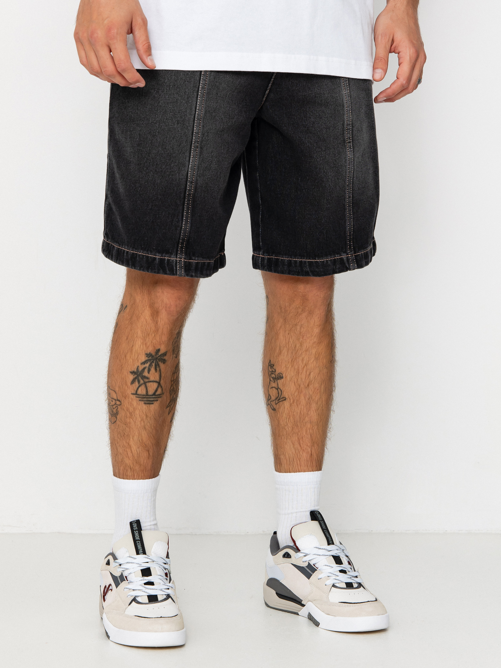 adidas Tyshawn Shorts (black)