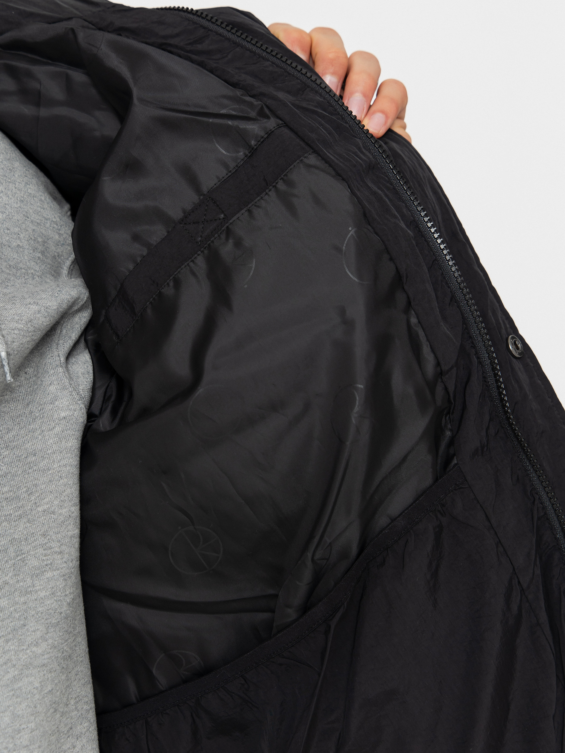 Polar Skate Basic Puffer Jacket (black)