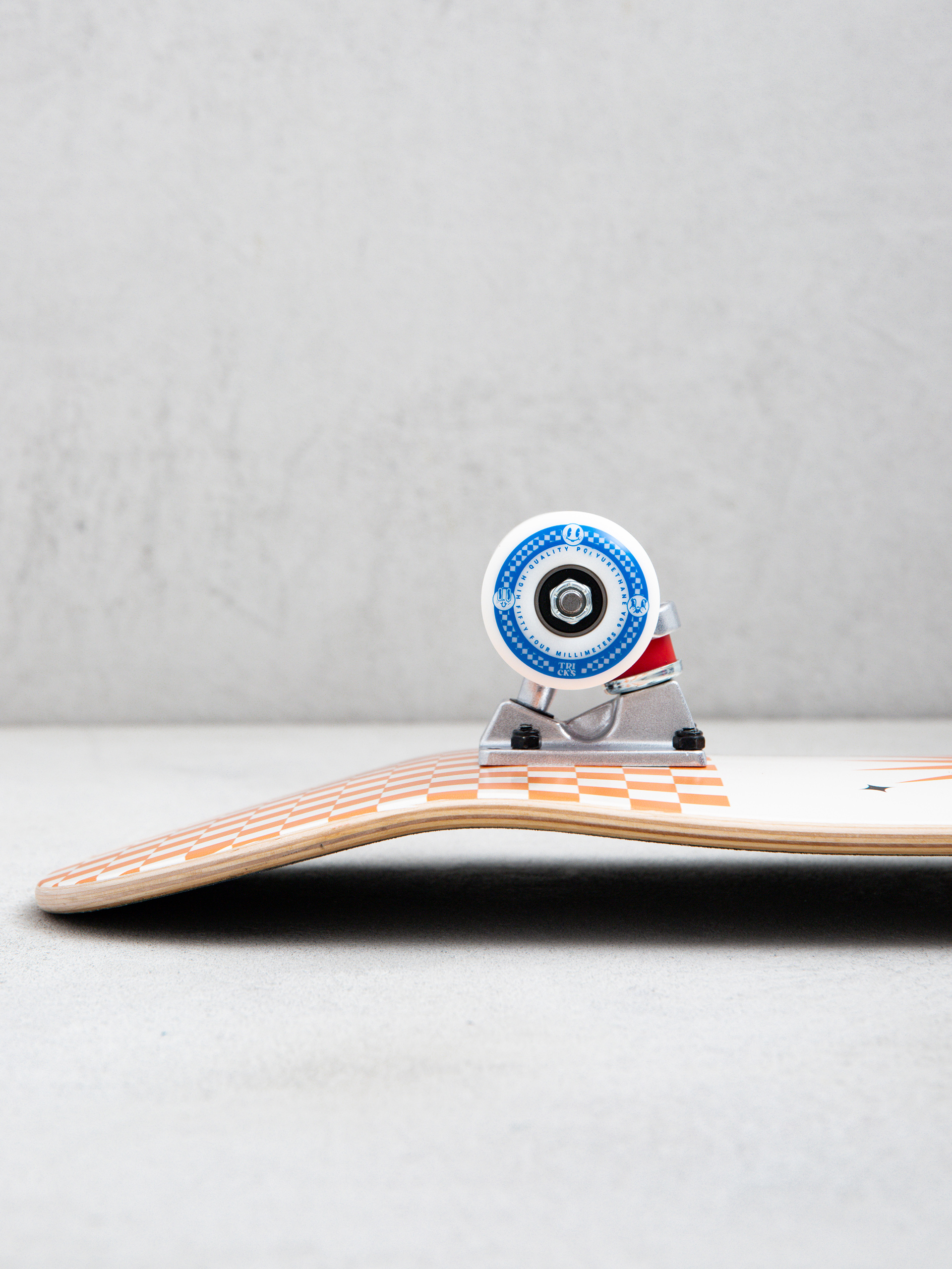 Tricks Vintage Midi Skateboard