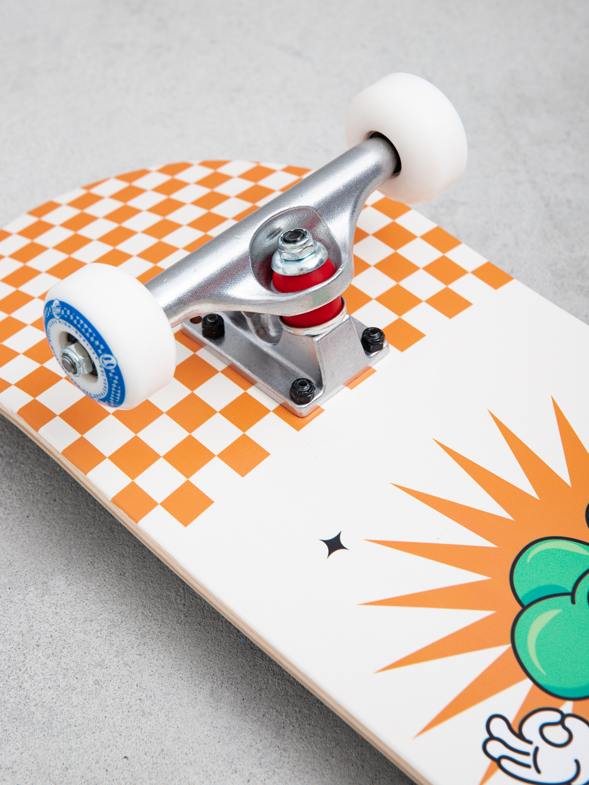 Tricks Vintage Midi Skateboard
