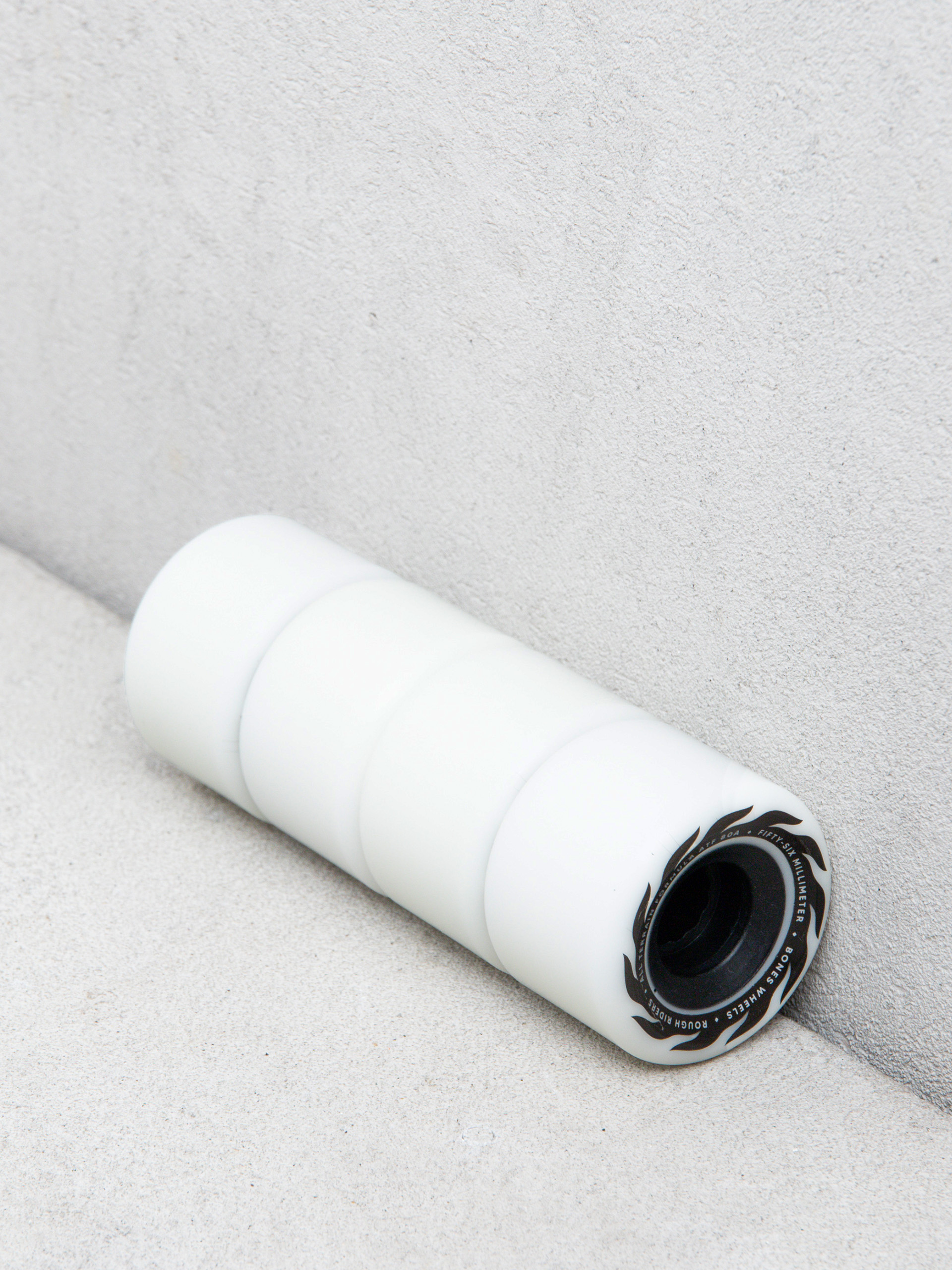 Bones ATF 80A Eternal Flame Rollen (white)