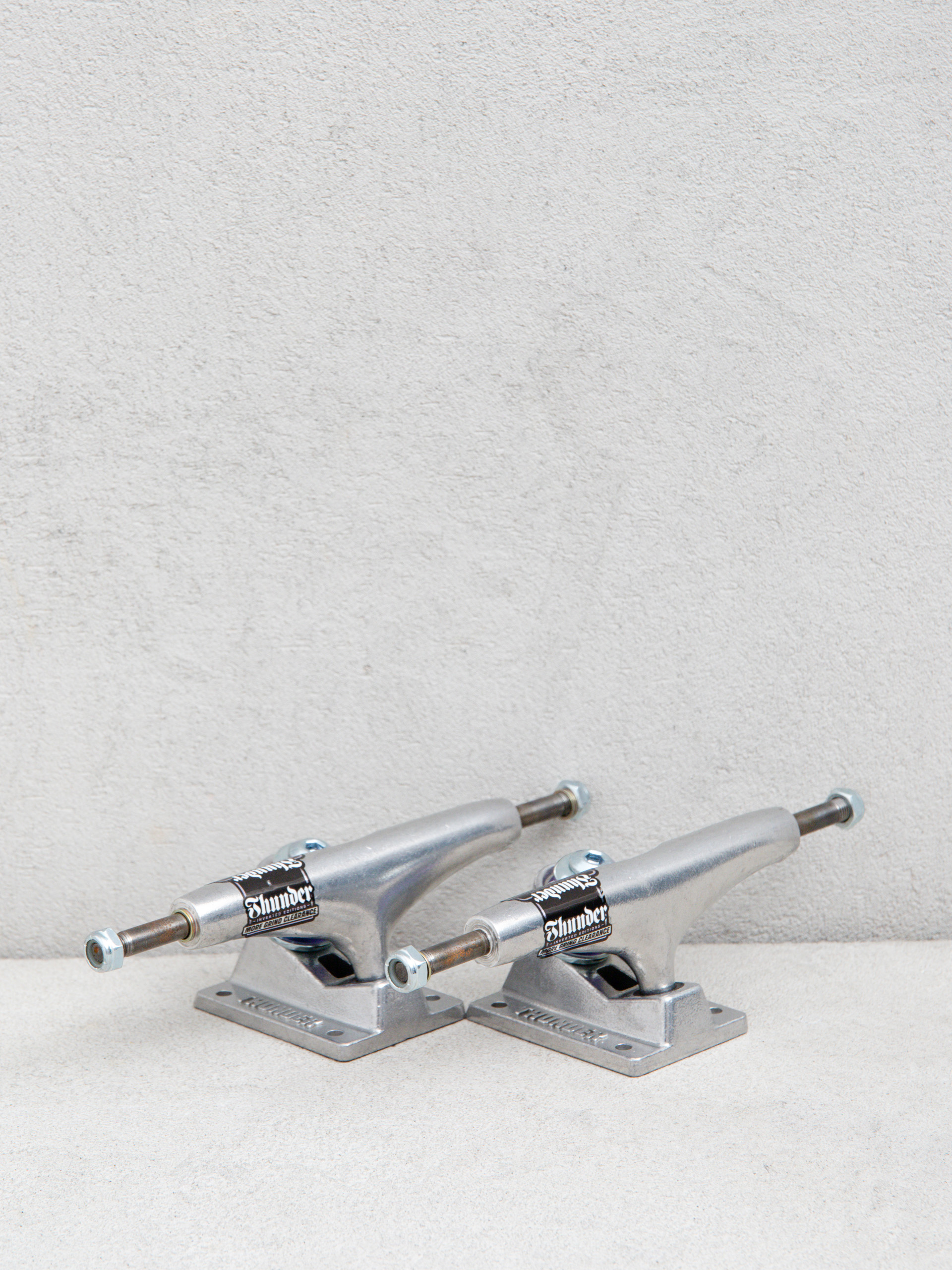 Thunder Inverted Trucks