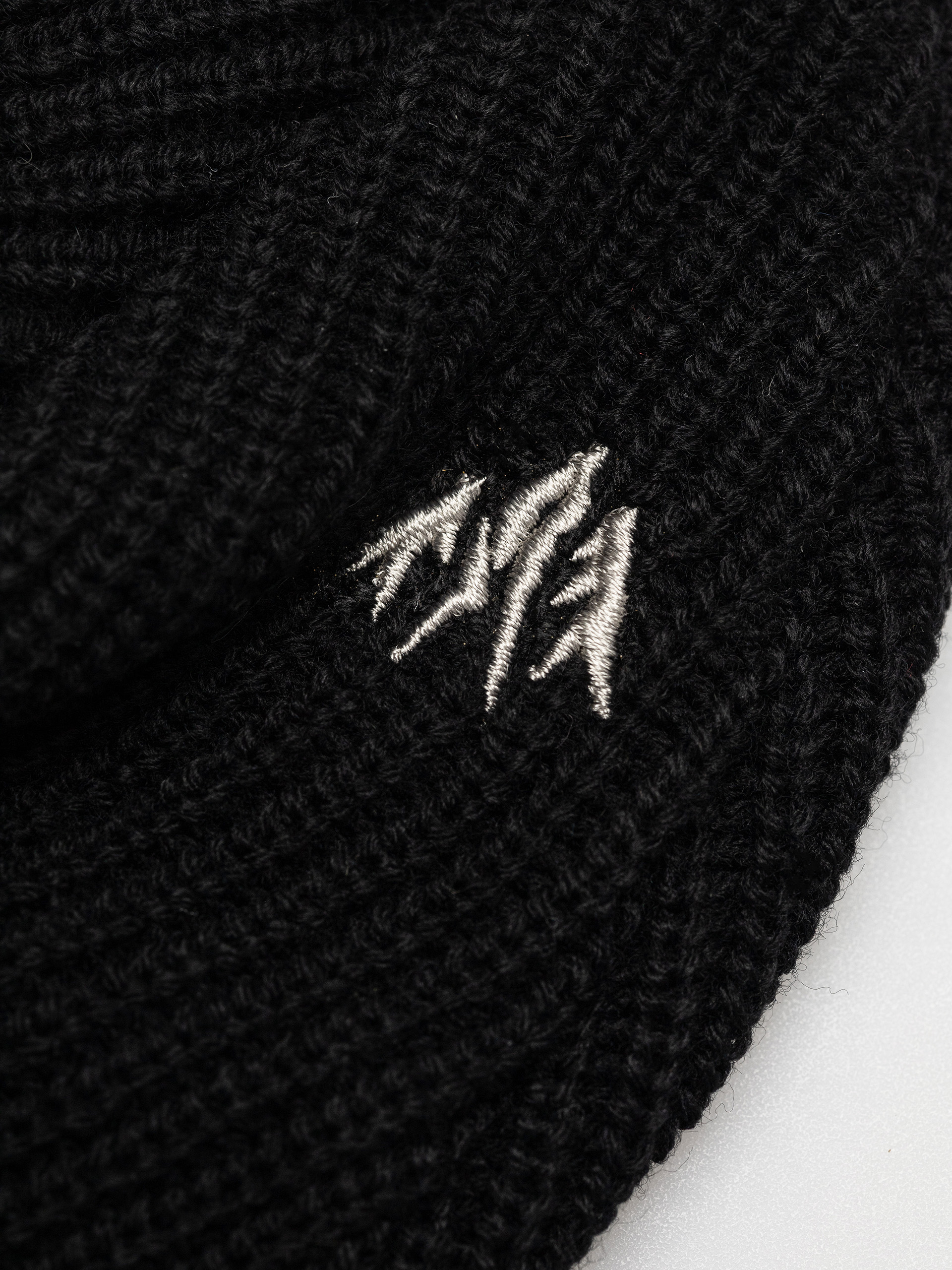 Jones Snowboards Kodiak Rec Beanie (stealth black)