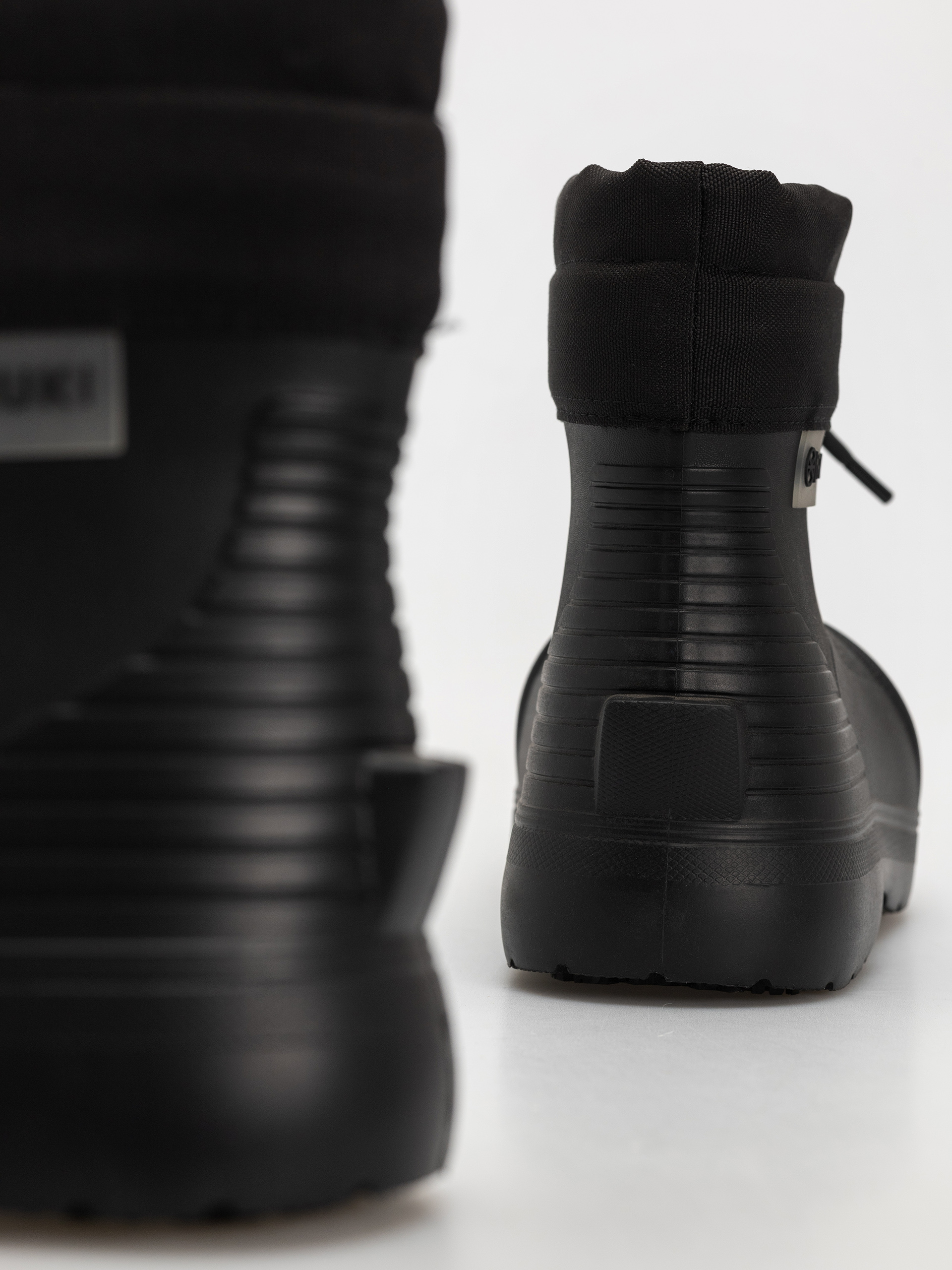 Fubuki Schuhe Niseko 3.0 Low (black)