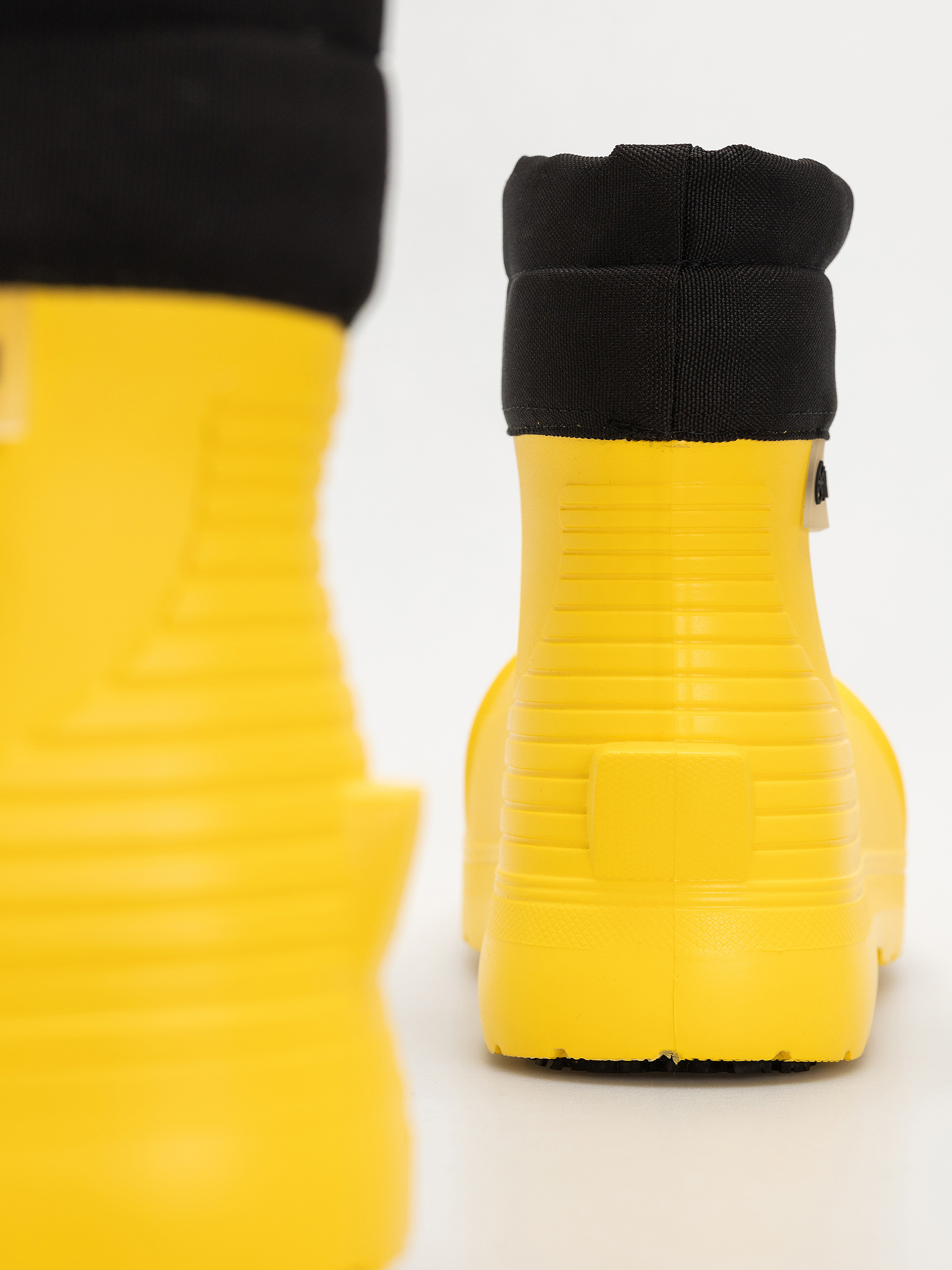 Fubuki Shoes Niseko 3.0 Low (yellow)