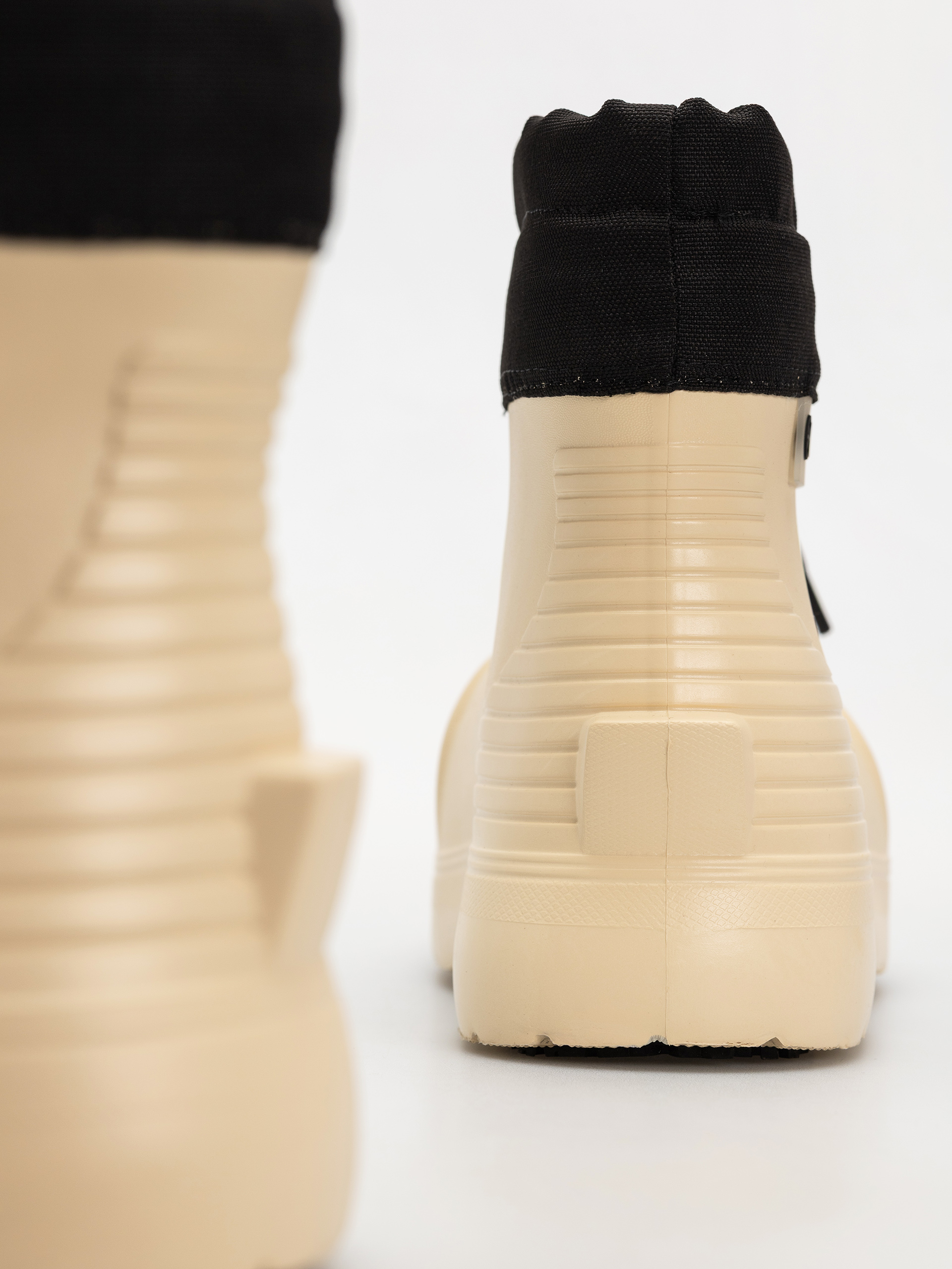 Fubuki Shoes Niseko 3.0 Low (sand)