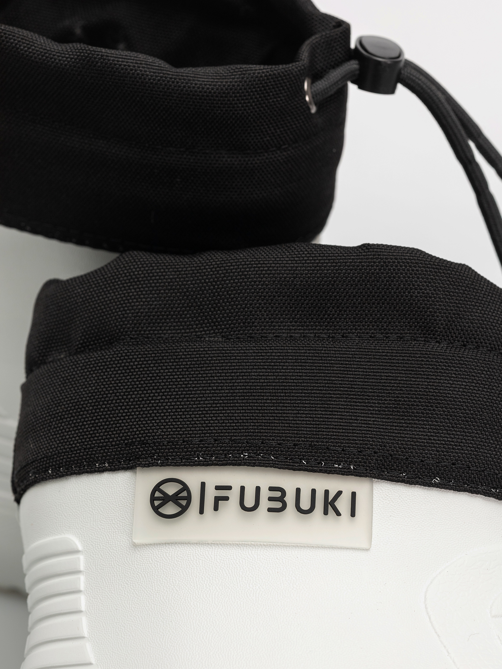 Fubuki Shoes Niseko 3.0 Low (white)