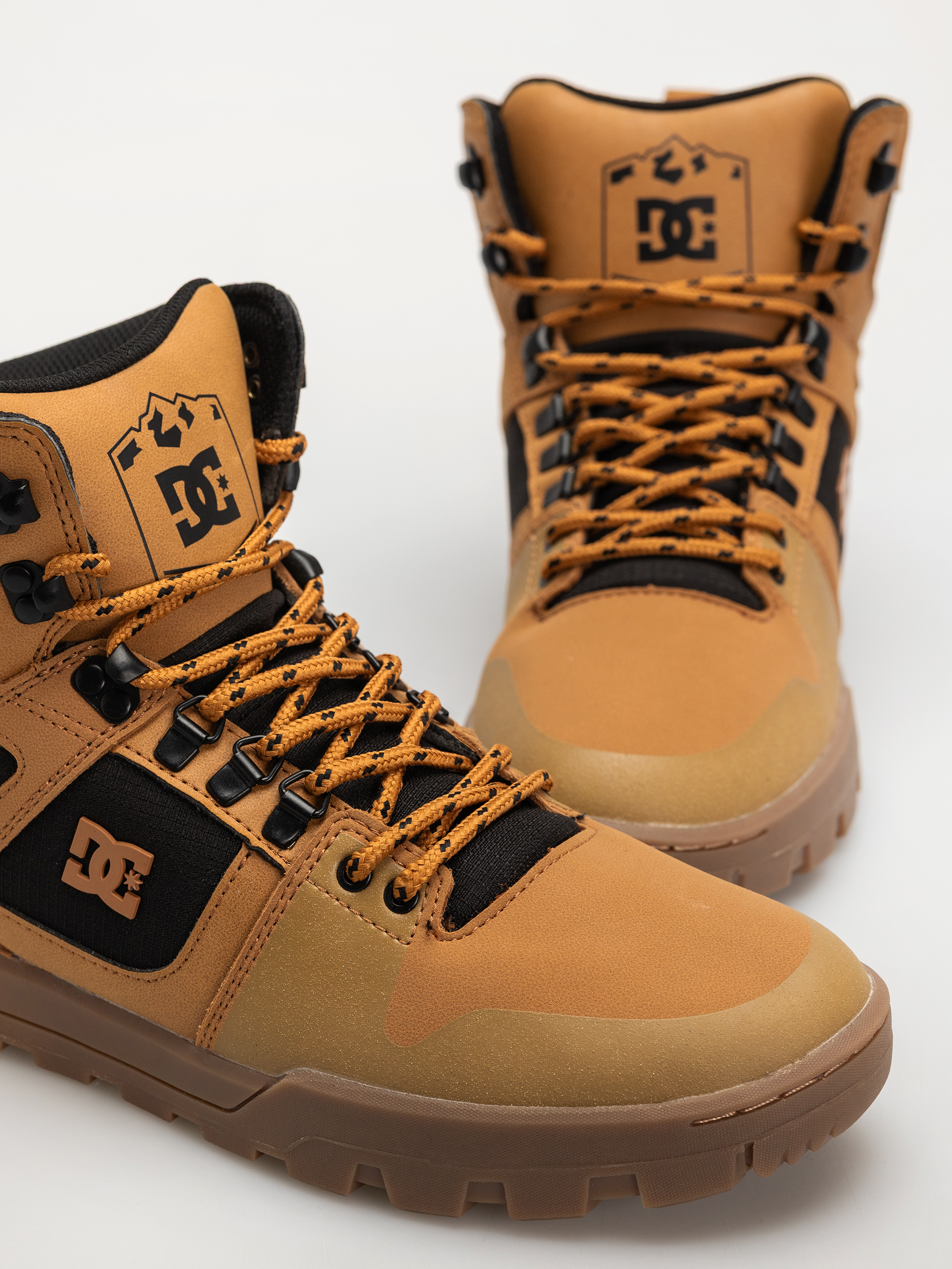 DC Pure High Top Wr Shoes (wheat)